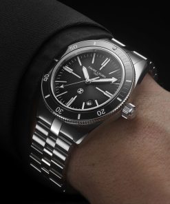 Alternative view of Deep Raider Renaissance