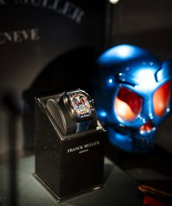 Alternative view of Vanguard Loes Van Delft Skull