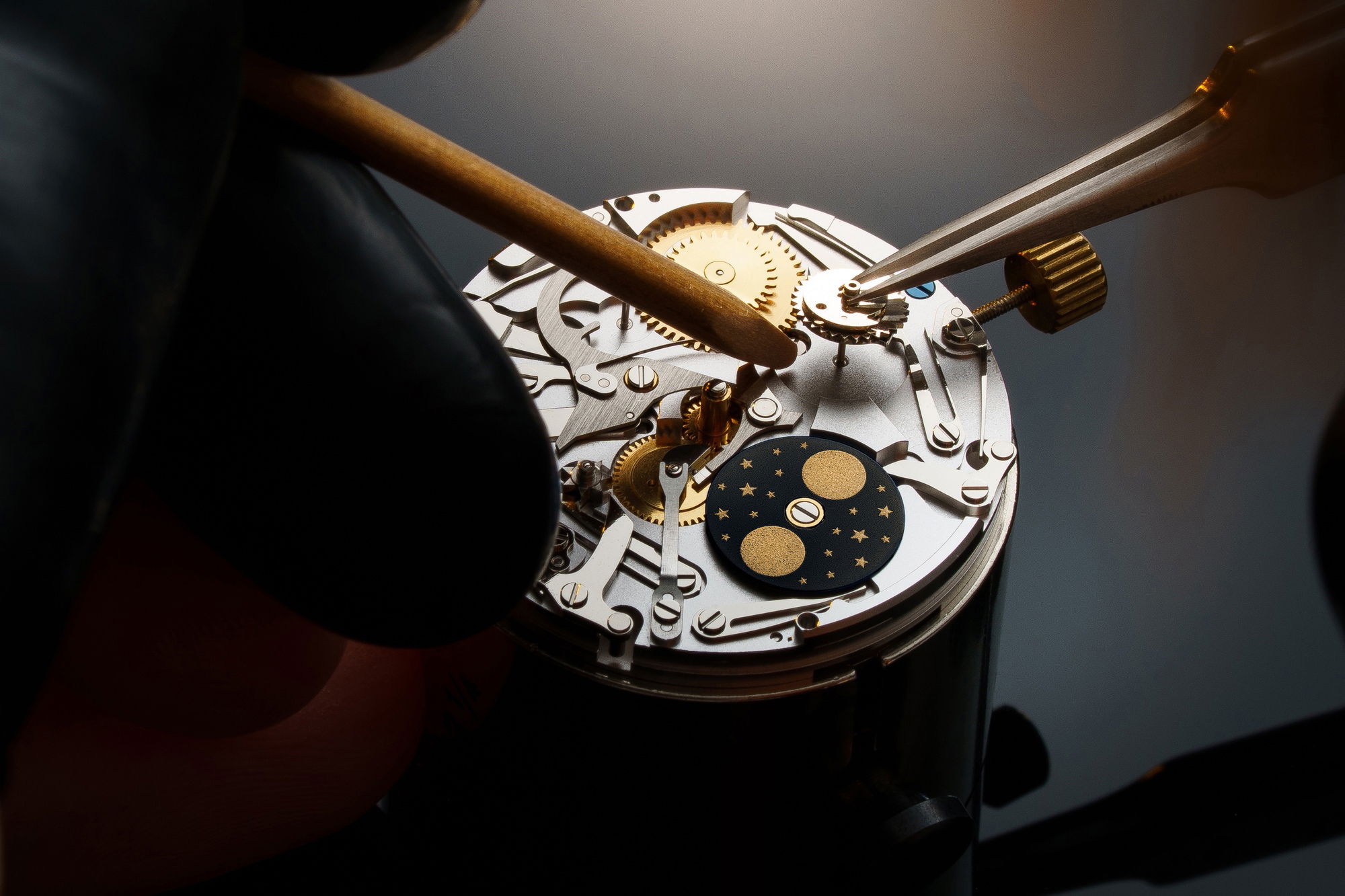 Classic Perpetual Calendar Manufacture - Image 7