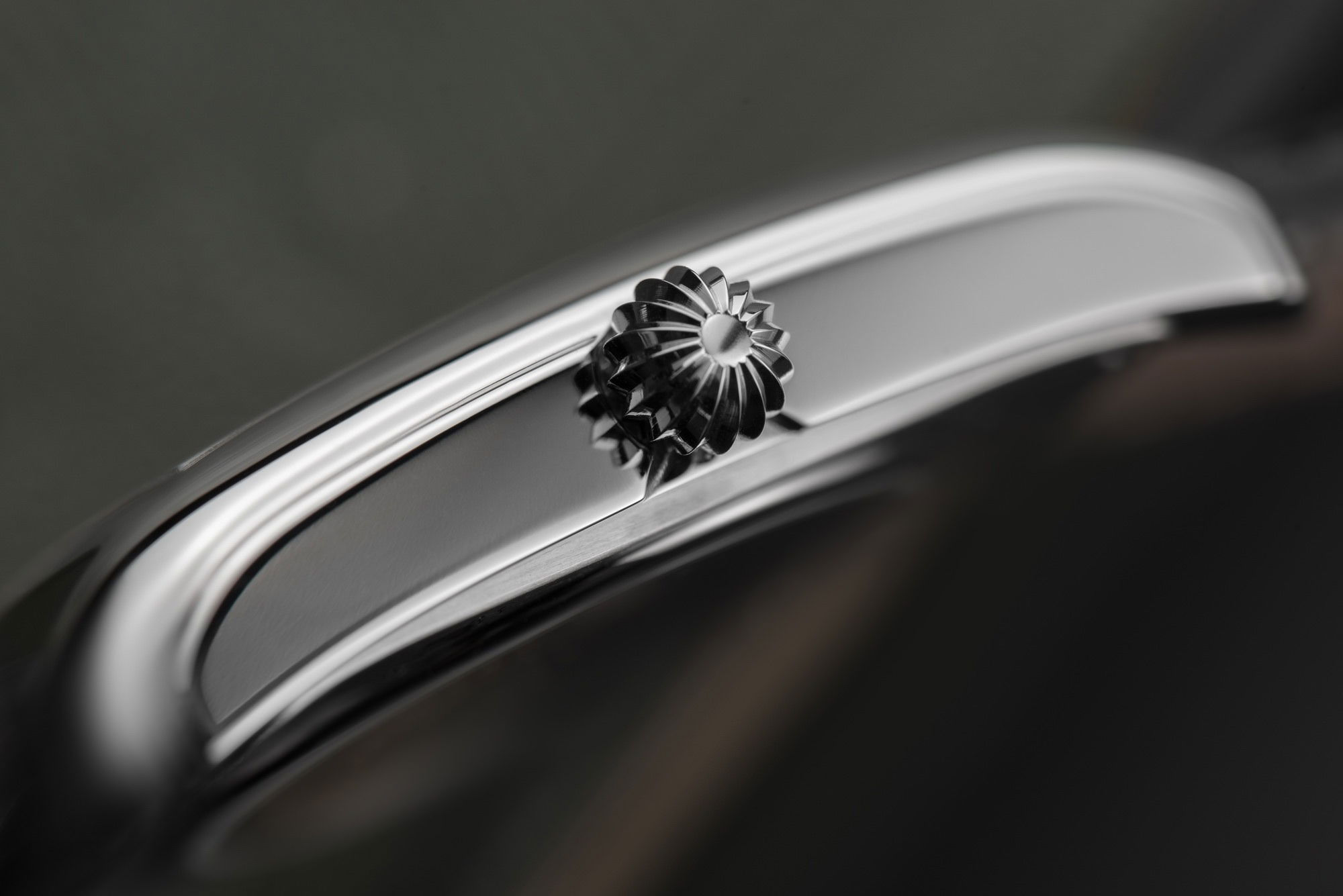 Classics Carrée Automatic - Image 3