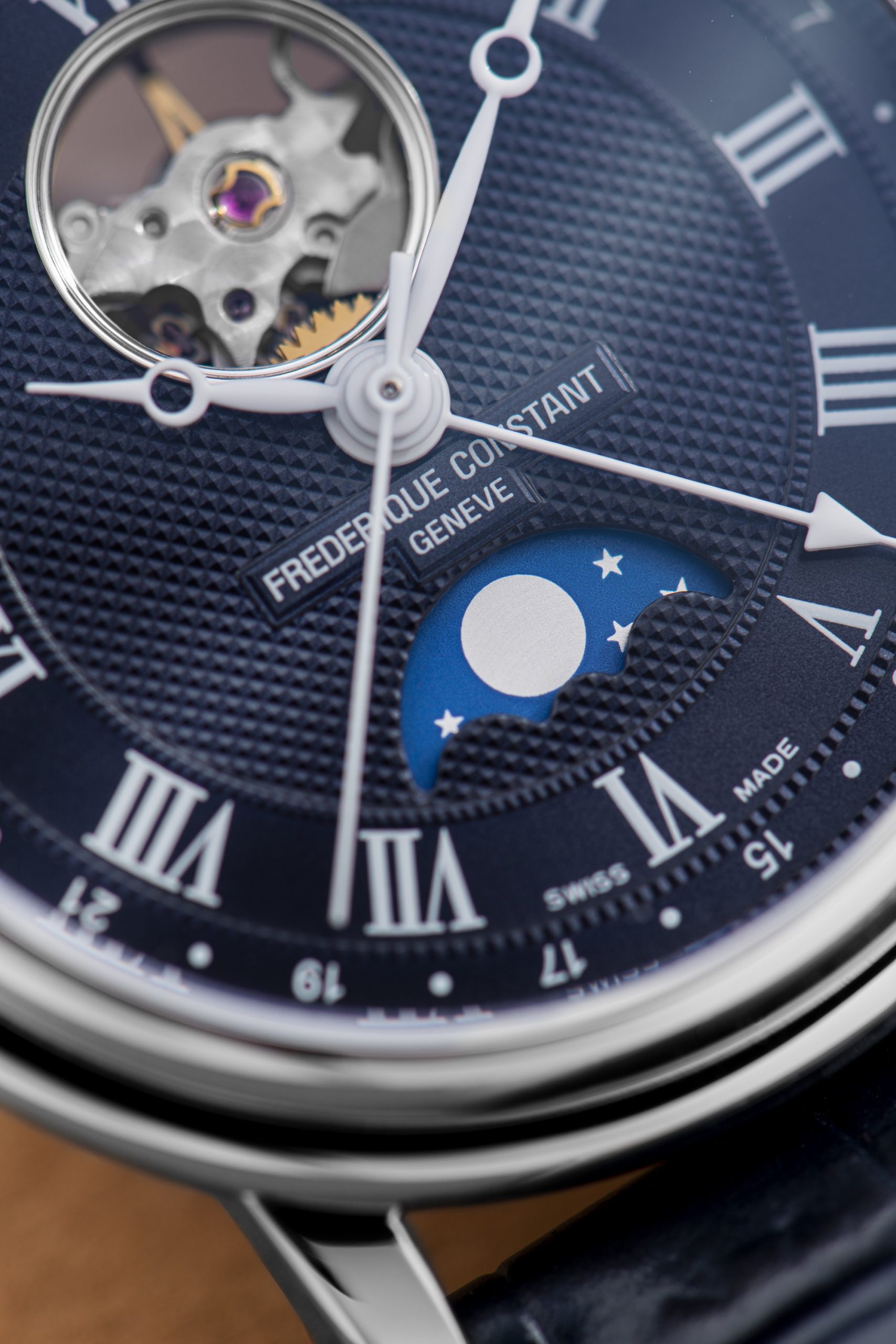 Classics Heart Beat Moonphase Date - Image 8