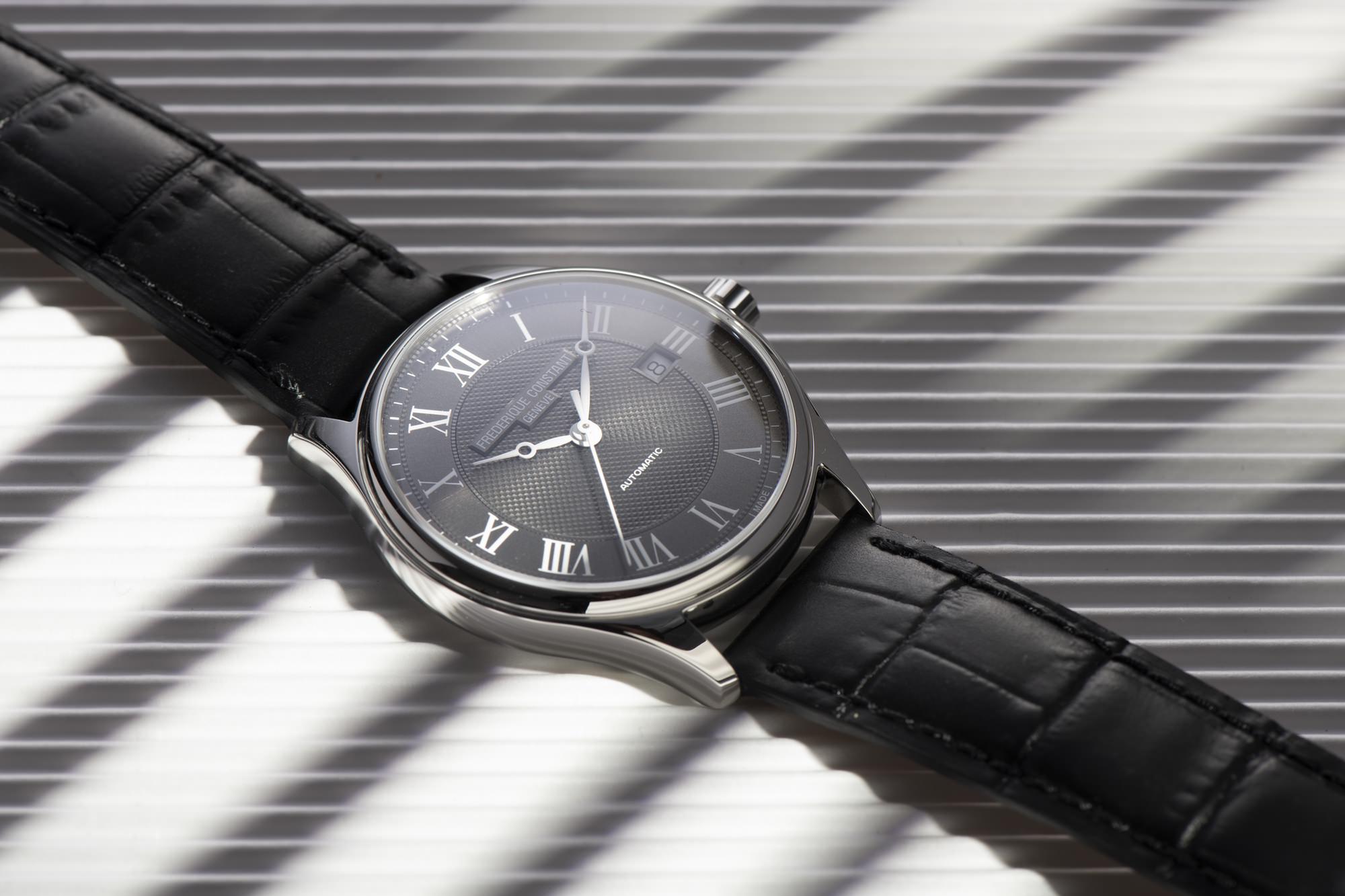 Classics Index Automatic - Image 3