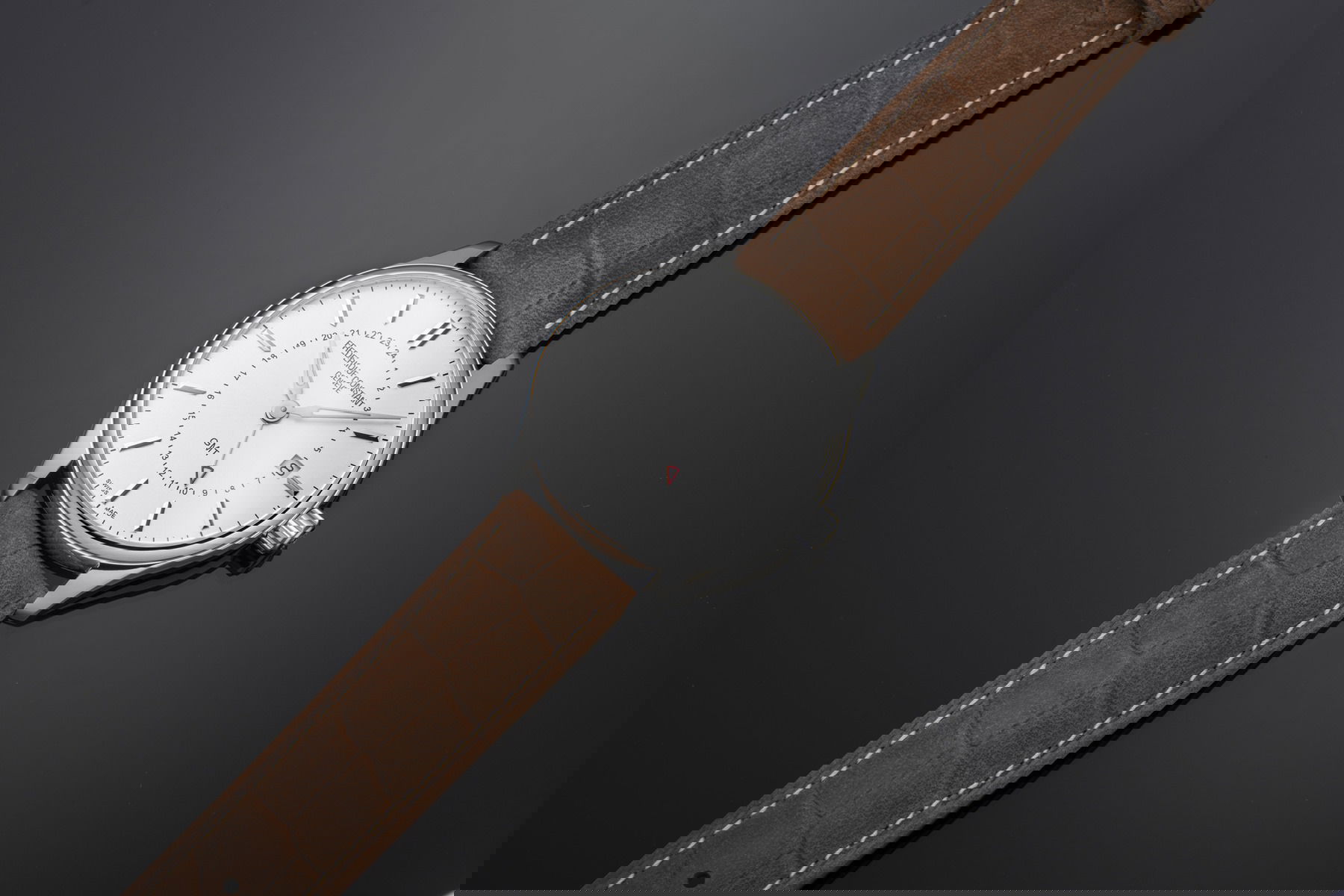 Classics Quartz GMT - Image 2