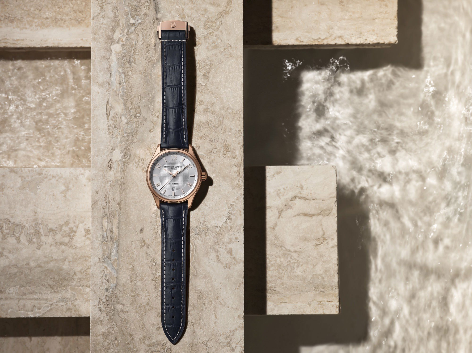 Classics Runabout Automatic - Image 6