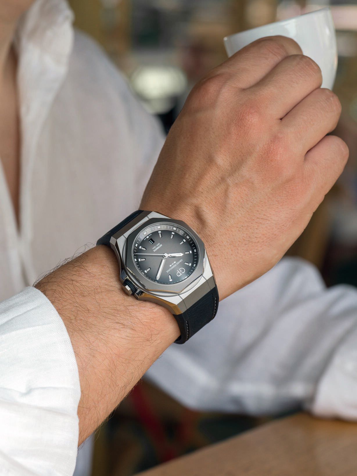 Laureato Absolute Ti 230 - Image 6