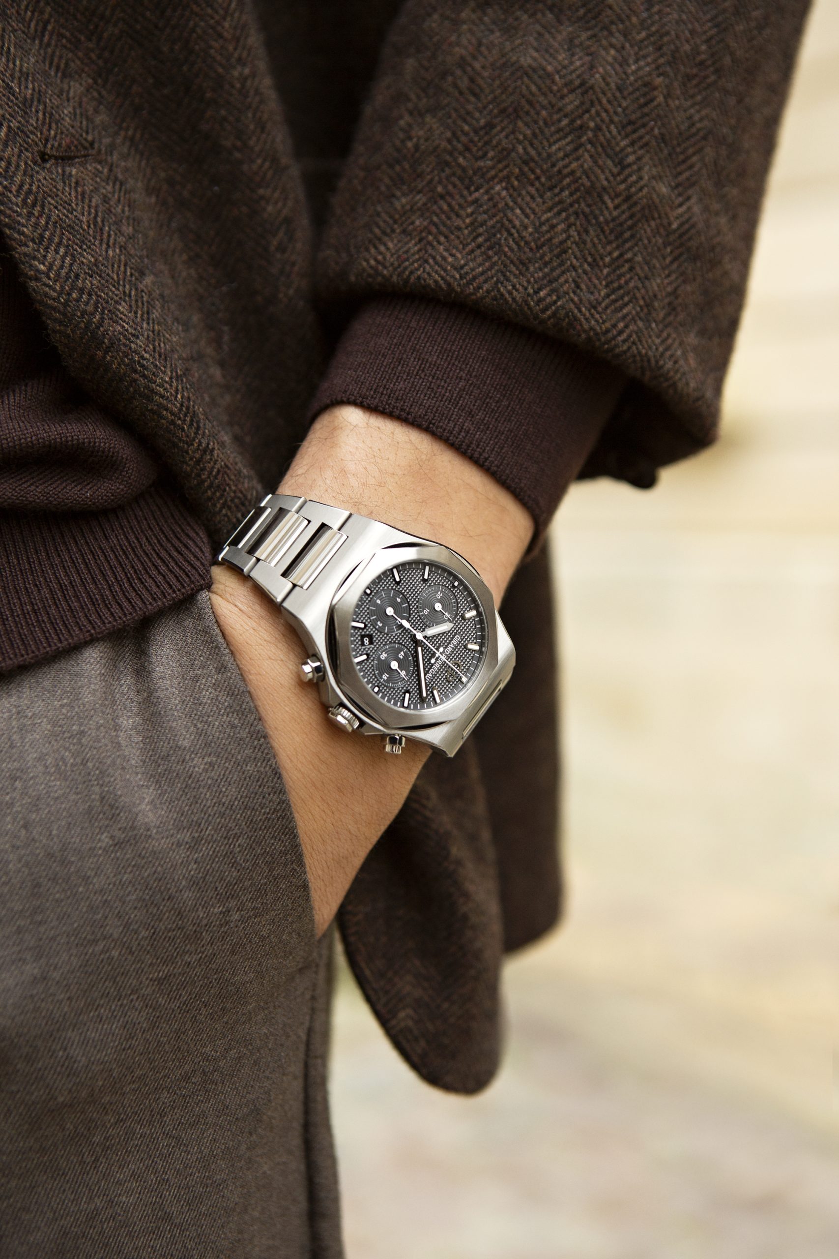 Laureato Chronograph Ti49 - Image 9