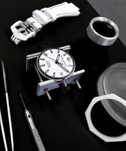 Alternative view of Laureato Ghost