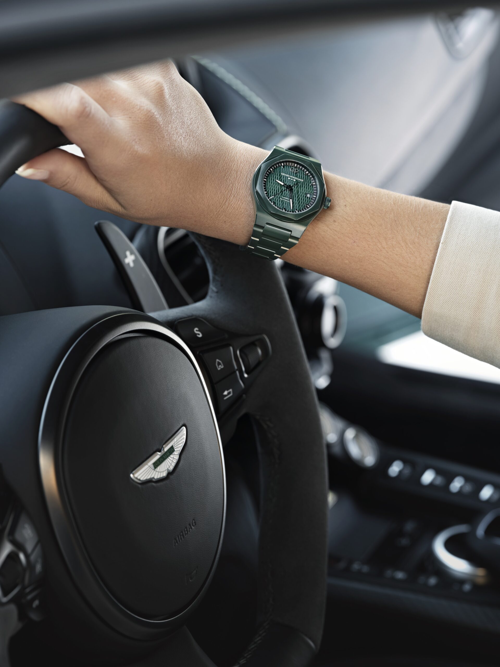 Laureato Green Ceramic Aston Martin Edition - Image 11