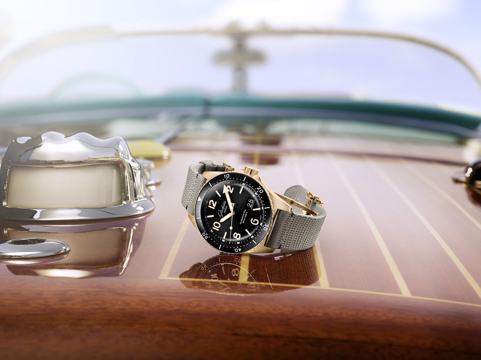 SeaQ Panorama Date Red Gold - Image 4