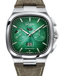 Seventies Chronograph Panorama Date