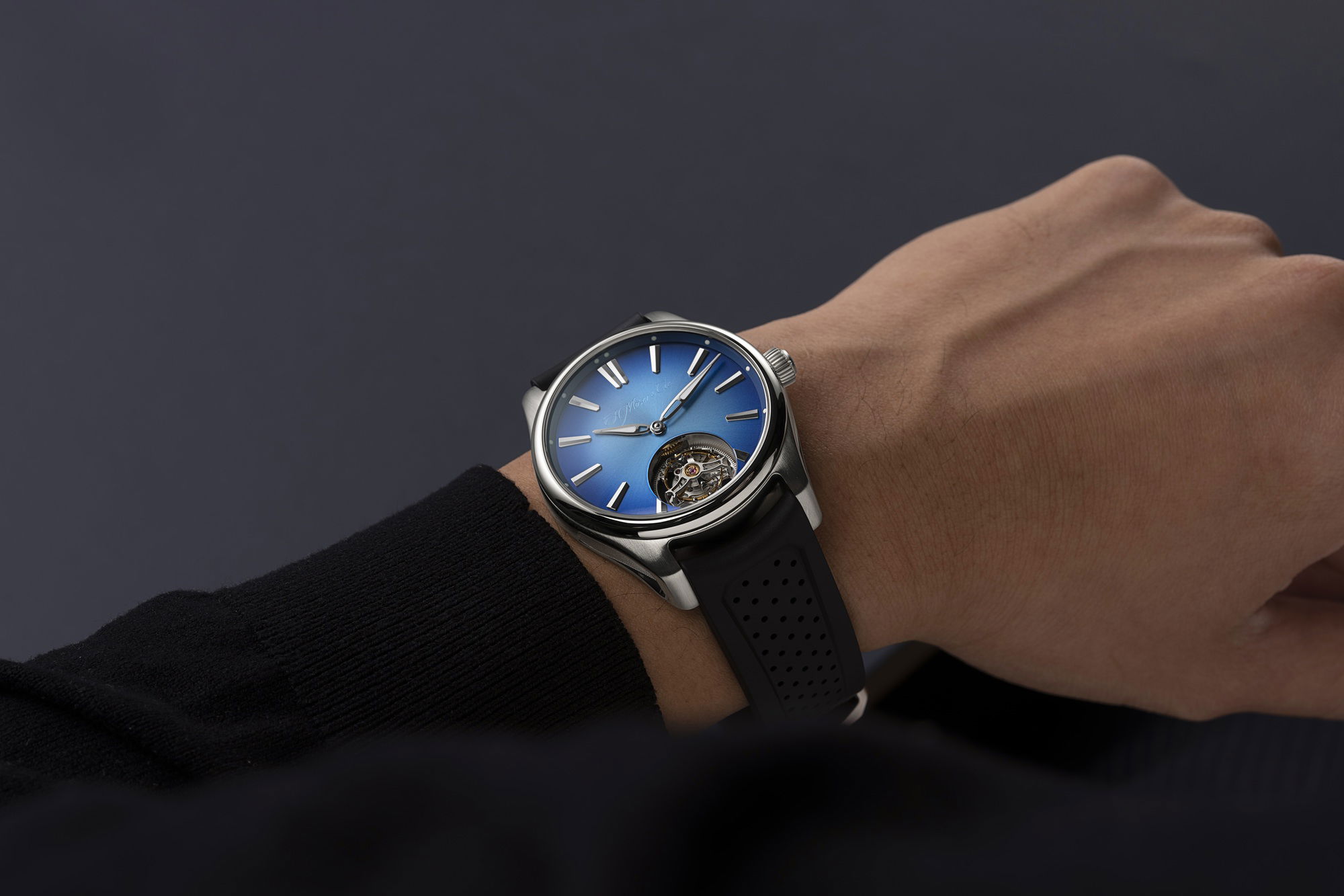 Pioneer Tourbillon Arctic Blue - Image 6