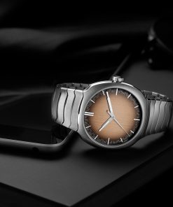 Alternative view of Streamliner Centre Seconds Smoked Salmon