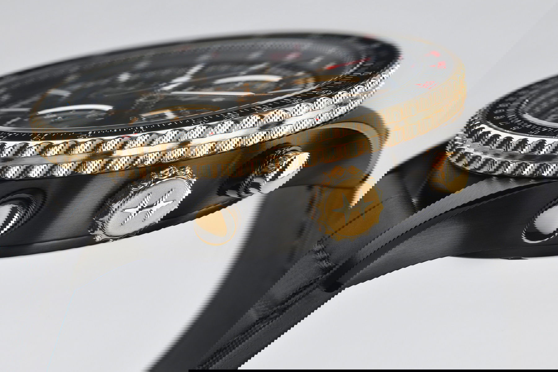 Khaki Aviation Converter Auto Chrono - Image 5