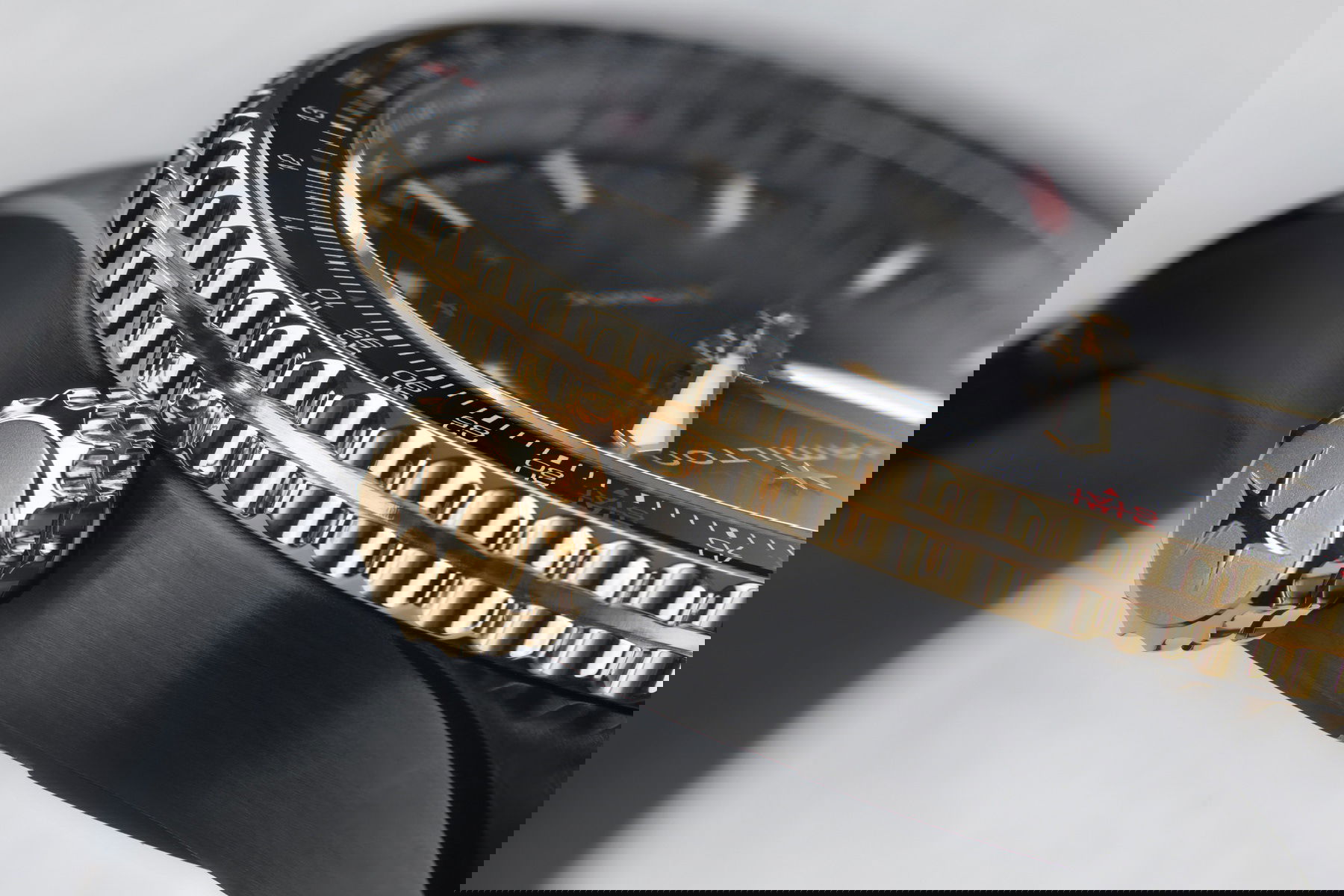 Khaki Aviation Converter - Image 4