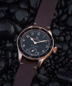 Alternative view of Khaki Aviation Pilot Pioneer