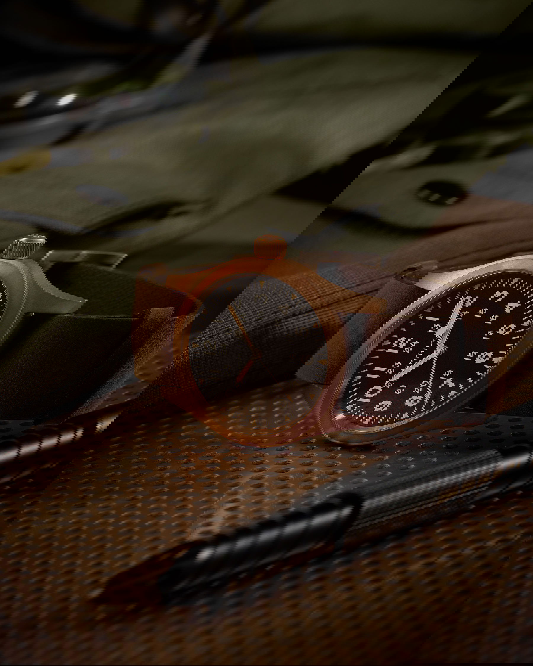 Khaki Field Mechanical Bronze - Image 2