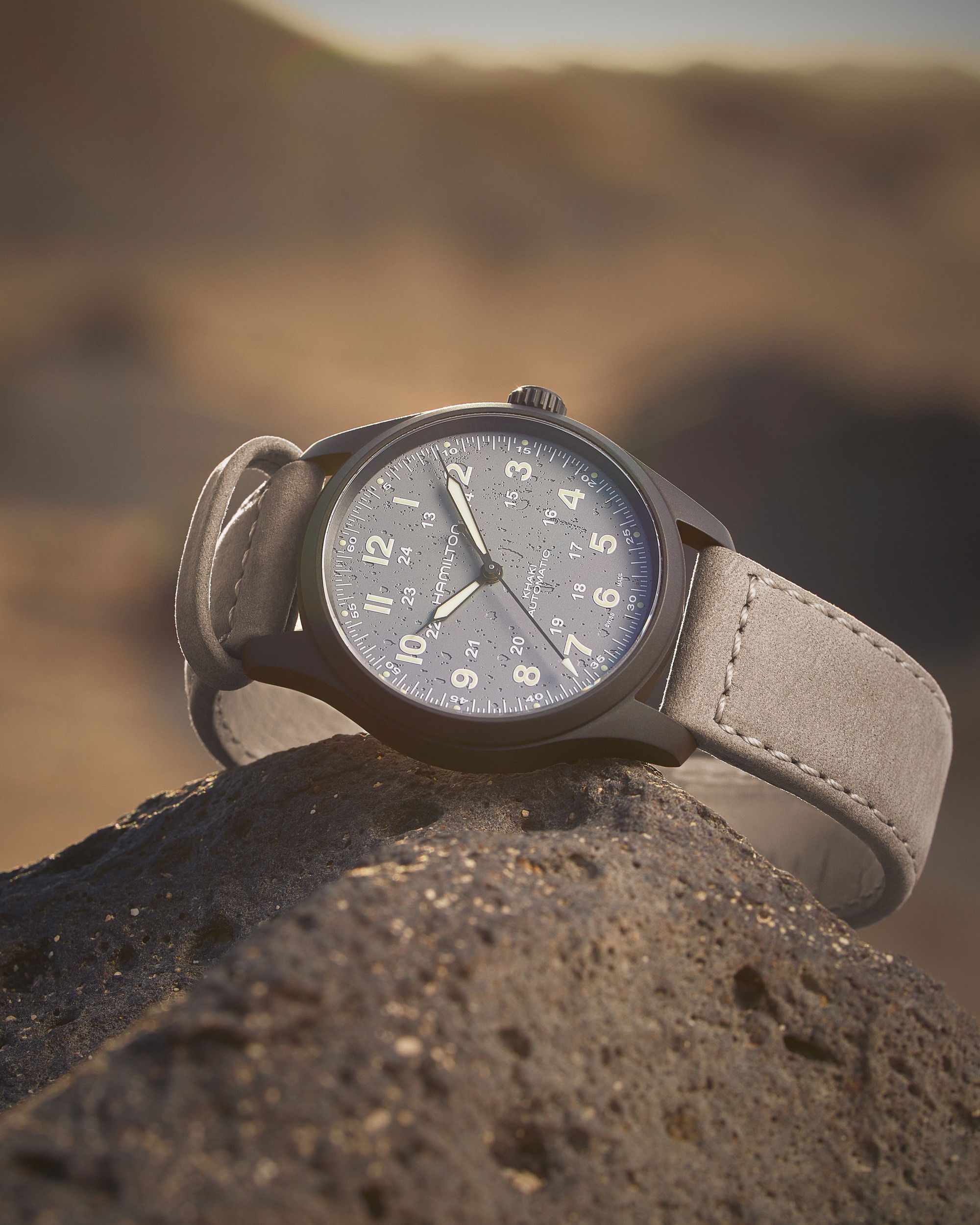 Khaki Field Titanium Automatic - Image 10