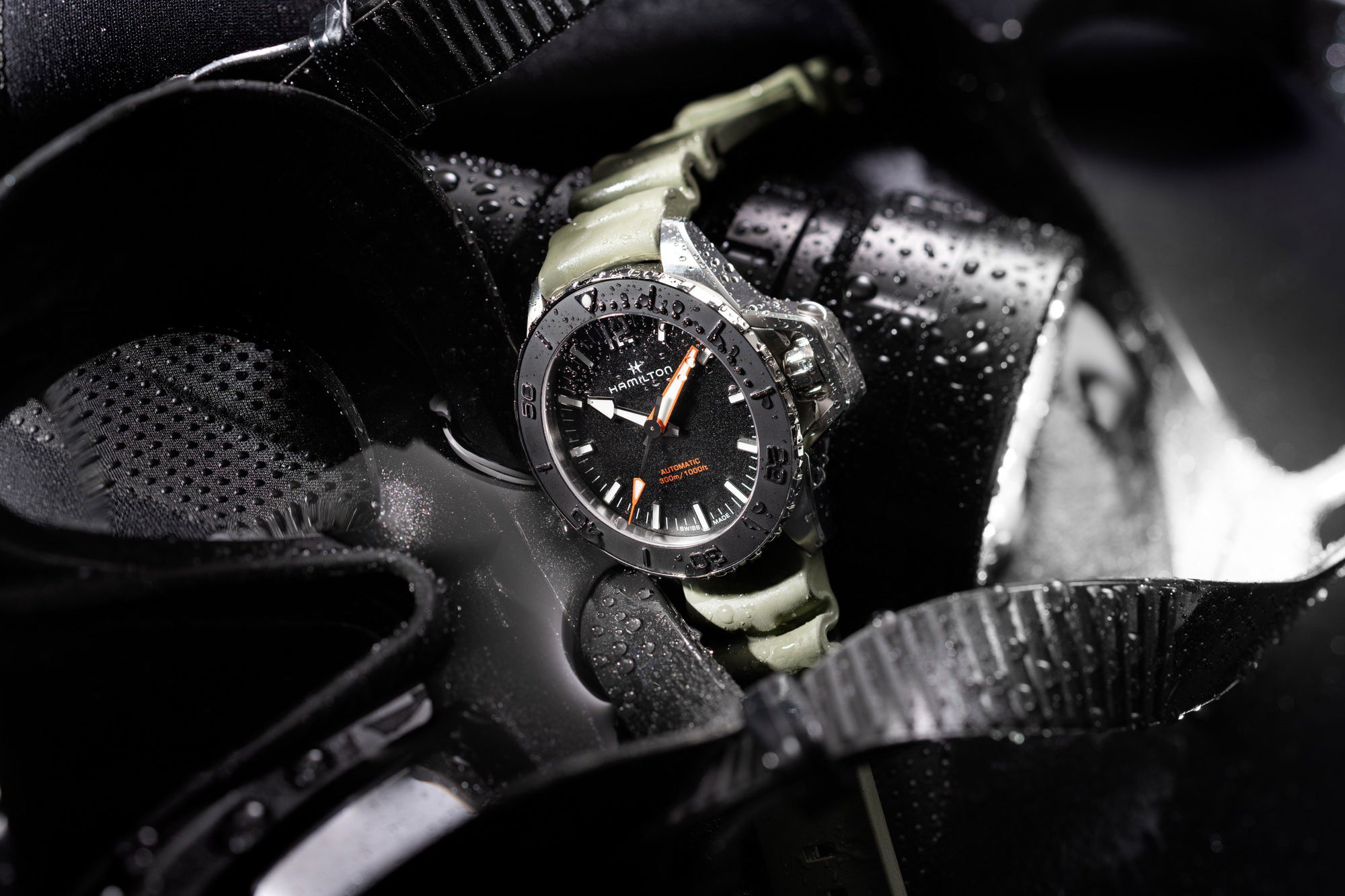 Khaki Navy Frogman Auto 46mm - Image 6