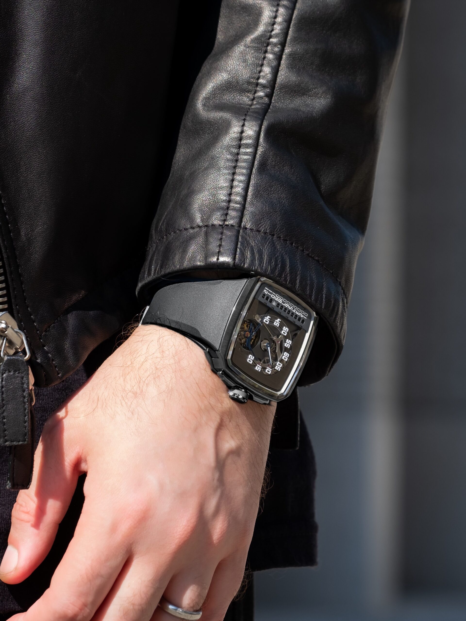 LINEAR Series 2 - Image 9