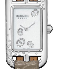 Nantucket “Sprinkling of Anchor Chain” setting