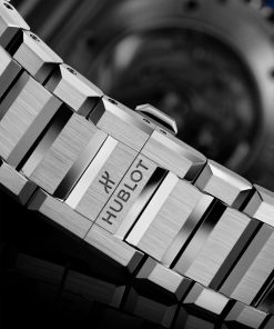 Alternative view of Big Bang Integrated Time Only Titanium Blue