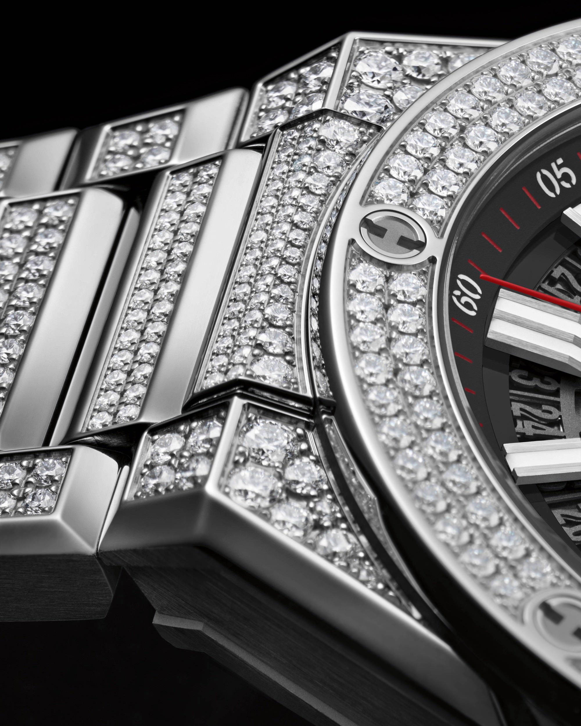 Big Bang Integrated Time Only Titanium Pavé - Image 6