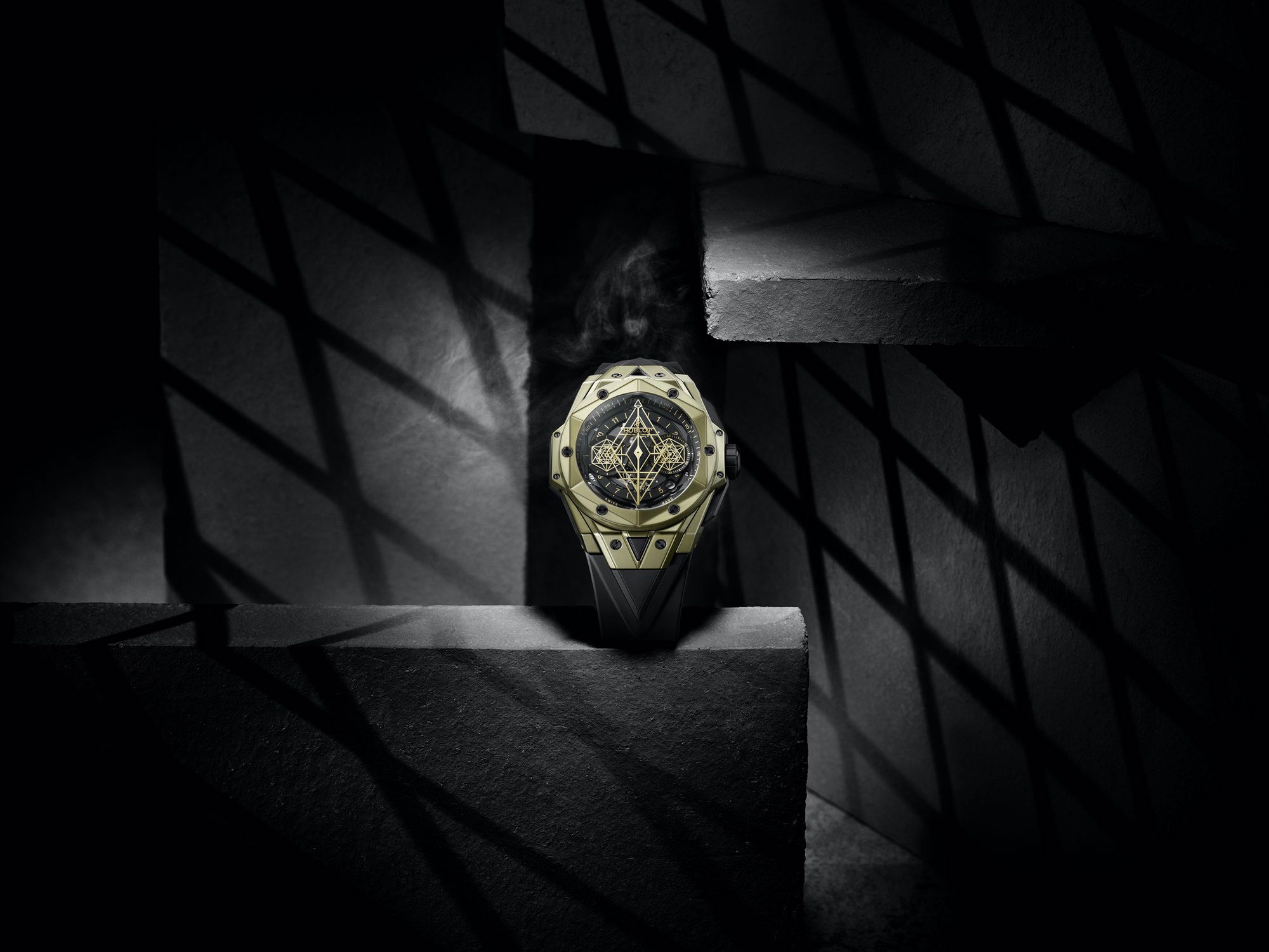 Big Bang Unico Sang Bleu II Magic Gold - Image 4