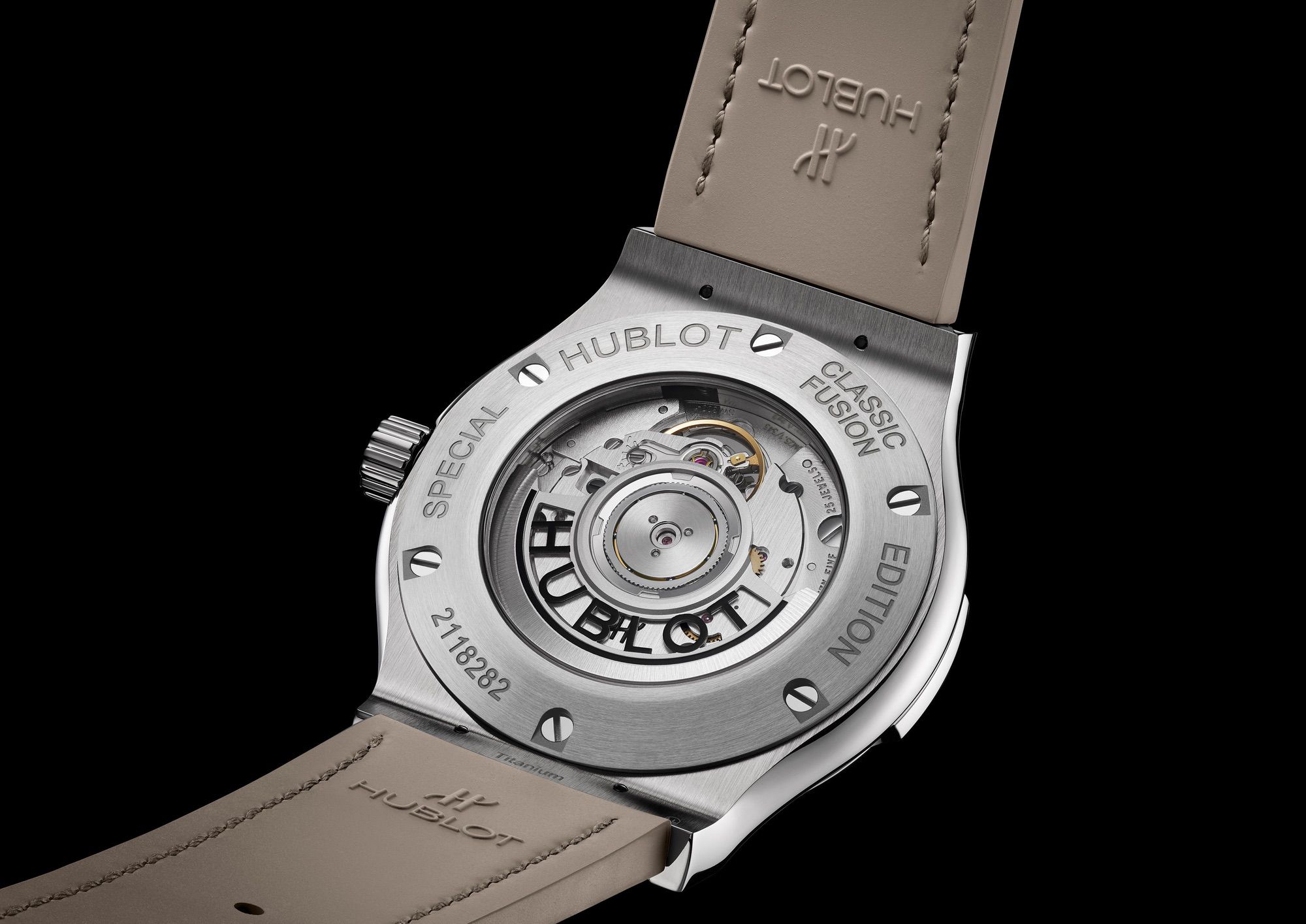 Classic Fusion Titanium Essential Taupe - Image 5