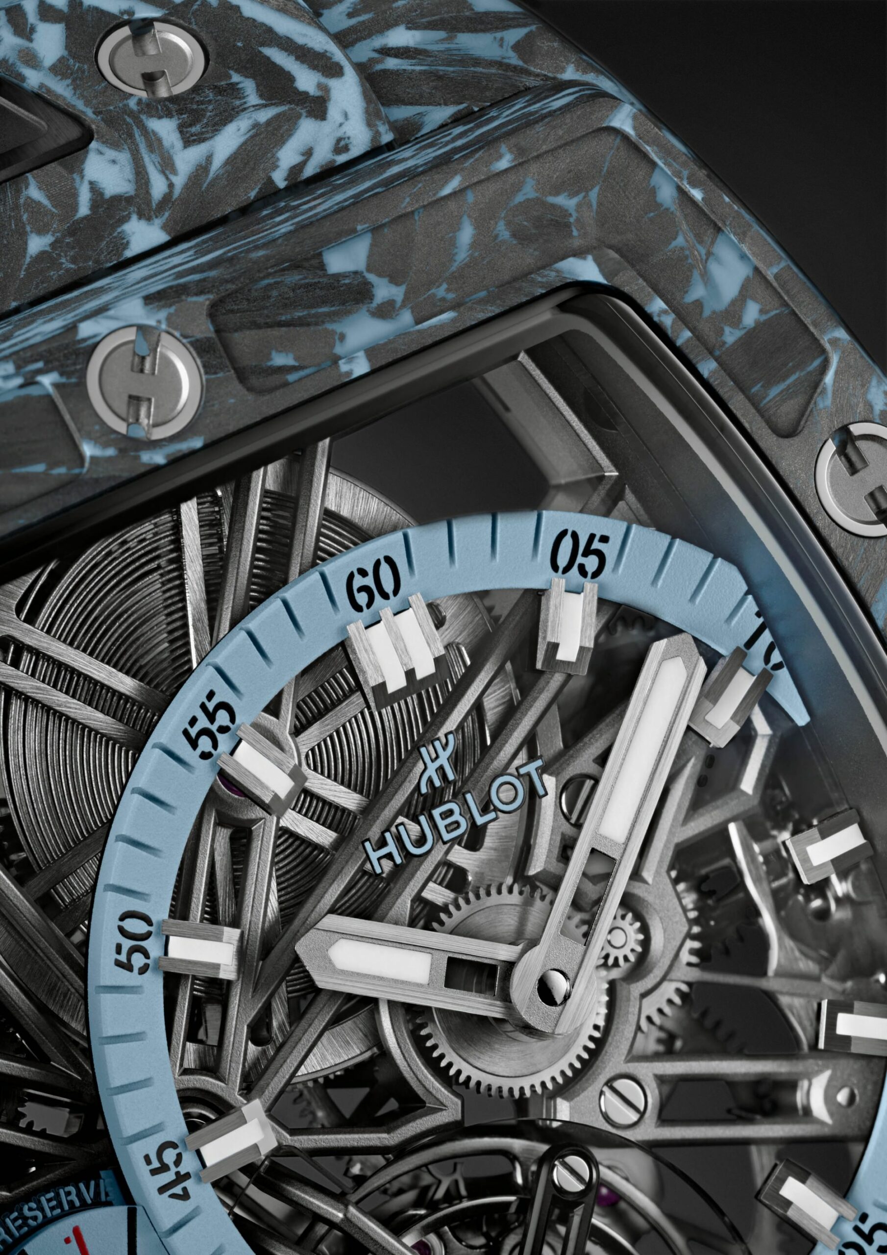 Spirit of Big Bang 5-Day Power Reserve Carbon Sky Blue - Image 7