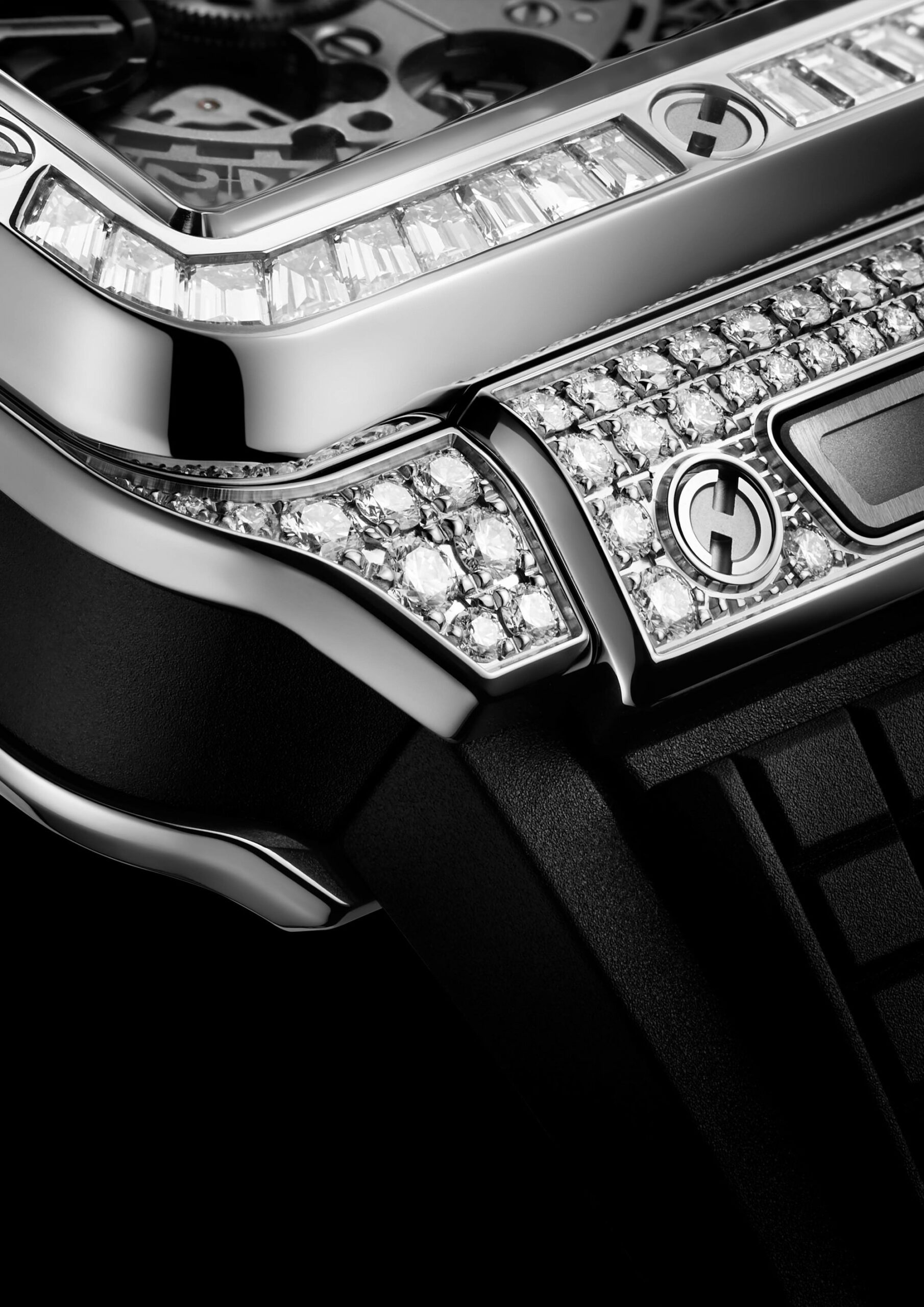 Square Bang Unico Titanium Jewellery - Image 5