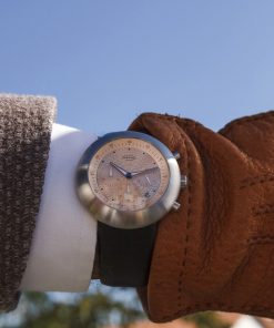 Alternative view of Chronopod 003 – Gold Dots