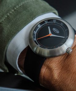 Alternative view of Megapod M002 Gae