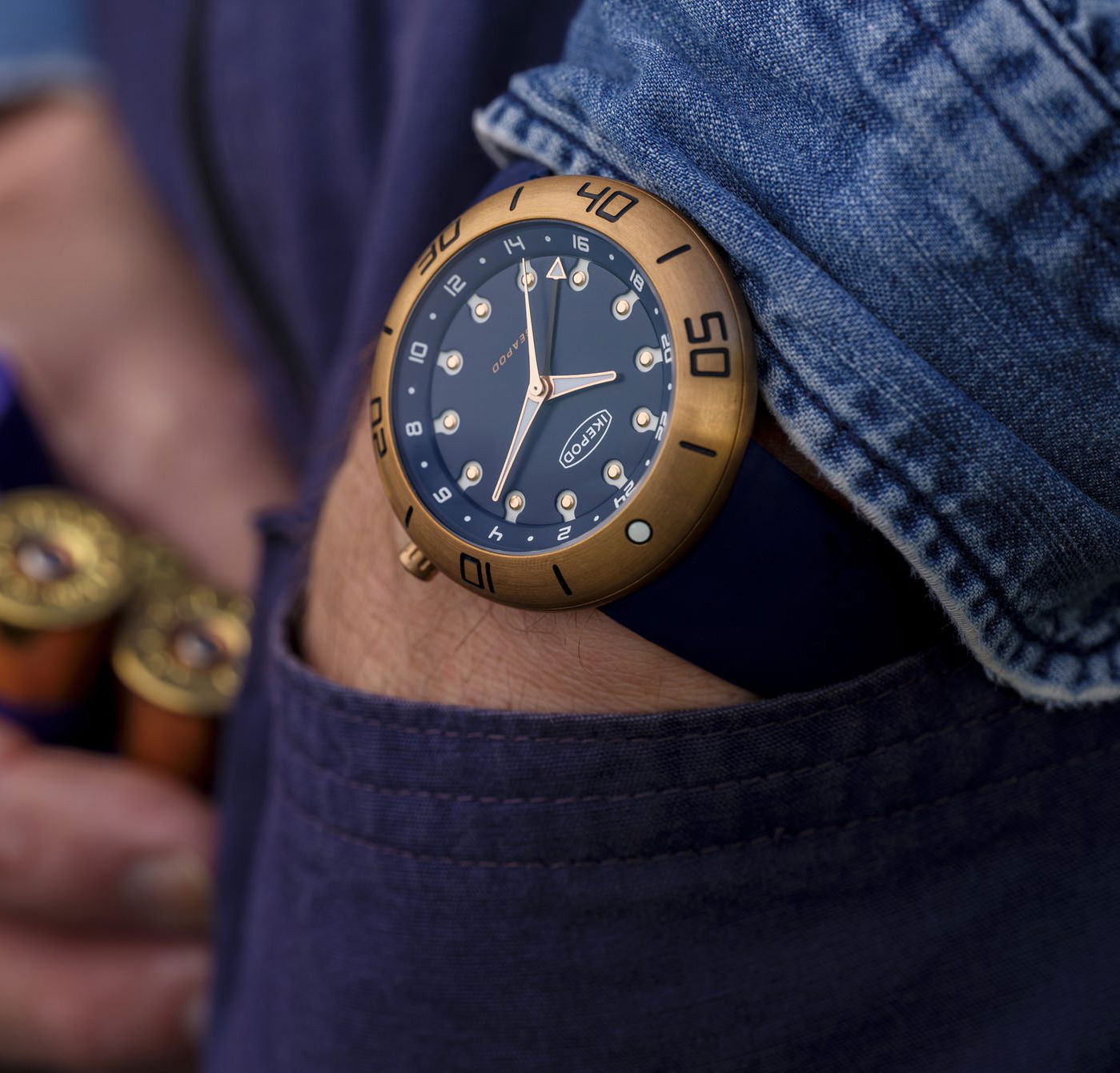 Seapod Bronze GMT Sylvia - Image 4