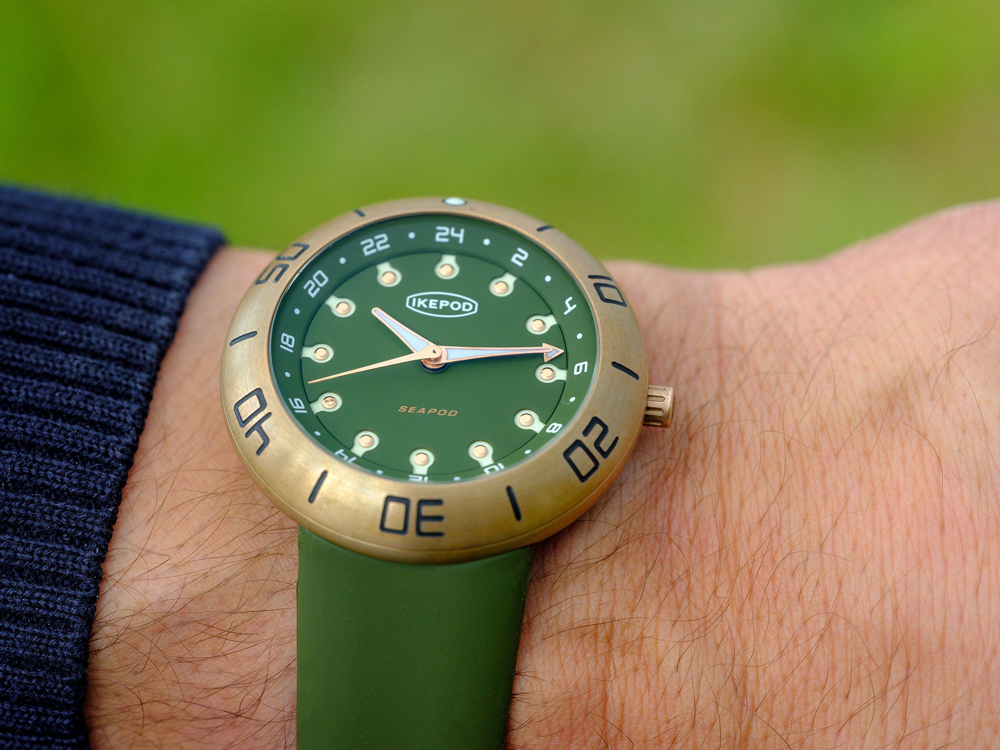 Seapod Bronze GMT Yves - Image 2