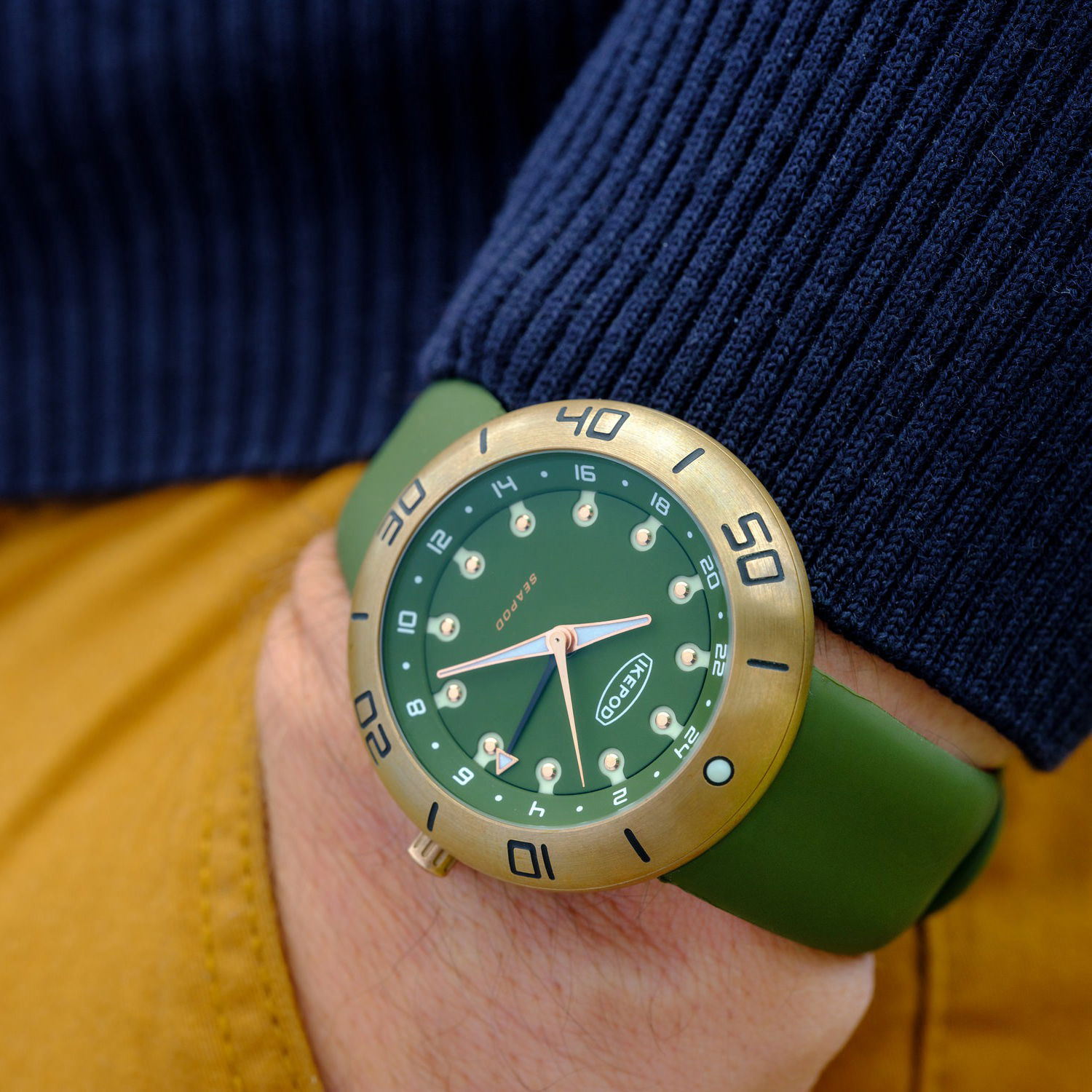 Seapod Bronze GMT Yves - Image 3