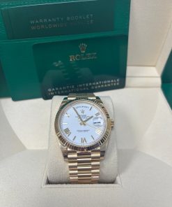 Alternative view of Rolex Day-Date 40 40 mm yellow gold 228238-0042