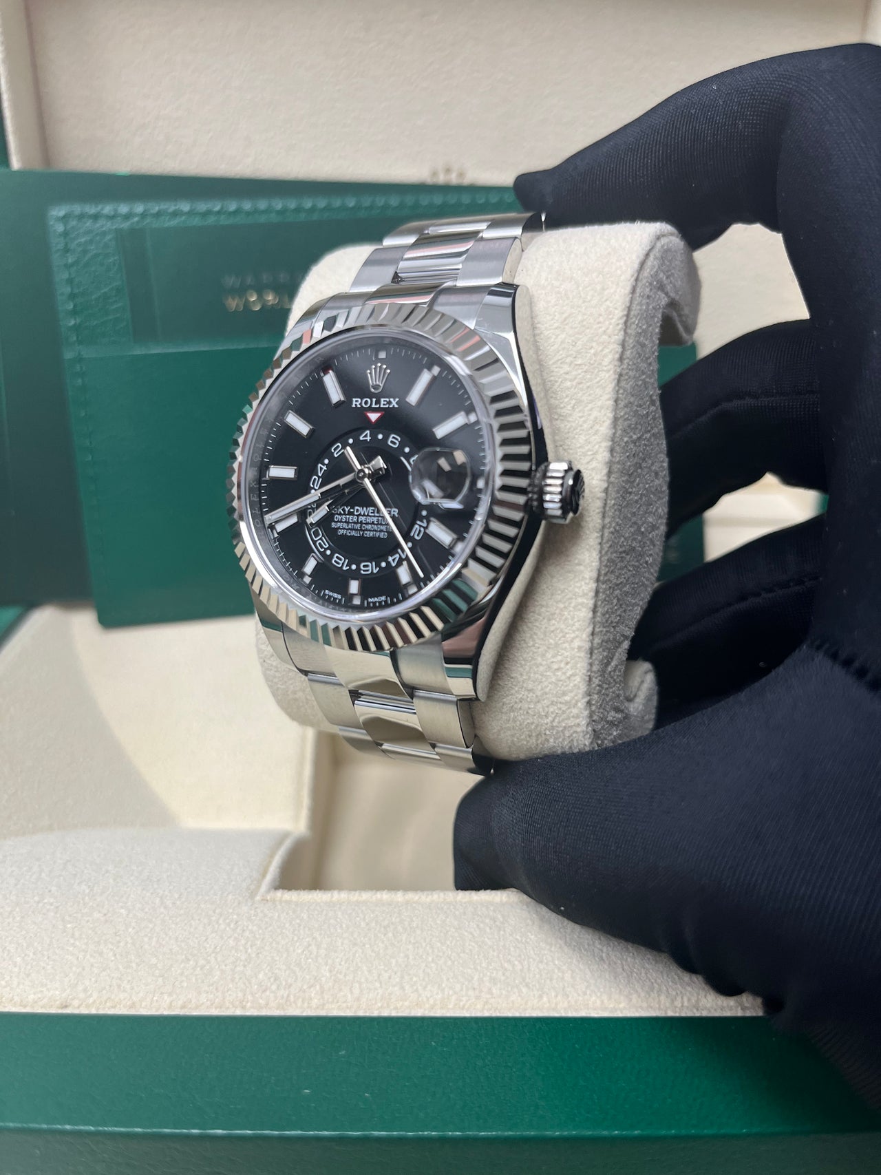 Rolex Sky-Dweller 42 mm Oystersteel and white gold 336934-0007 - Image 9