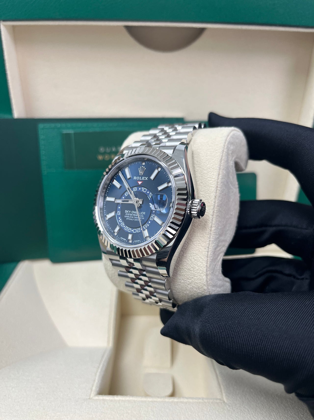 Rolex Sky-Dweller 42 mm Oystersteel and white gold 336934-0006 - Image 19
