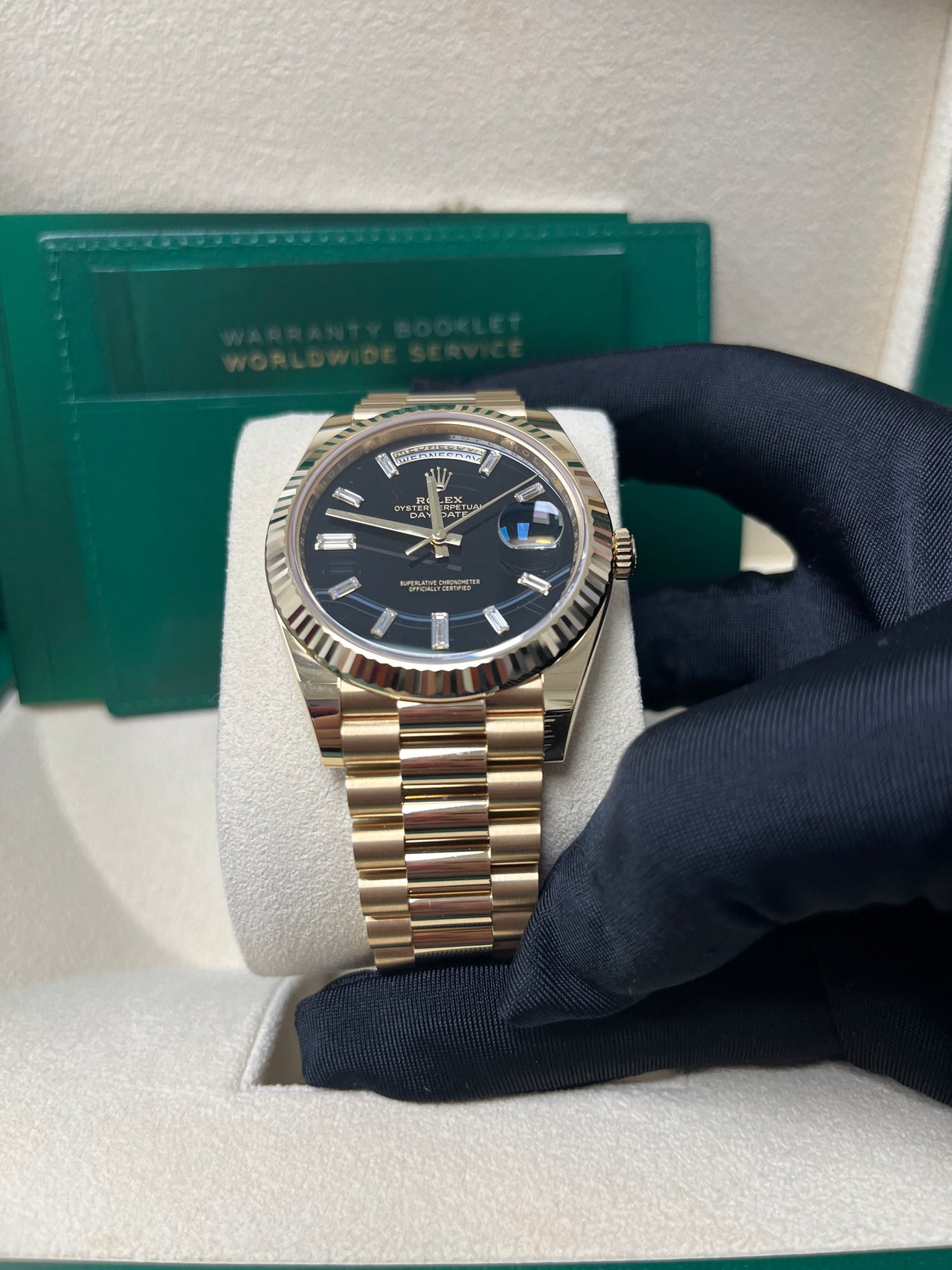 Rolex Day-Date 40 40 mm yellow gold 228238-0059 - Image 9