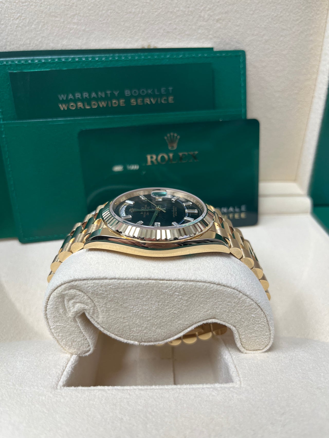 Rolex Day-Date 40 40 mm yellow gold 228238-0059 - Image 4