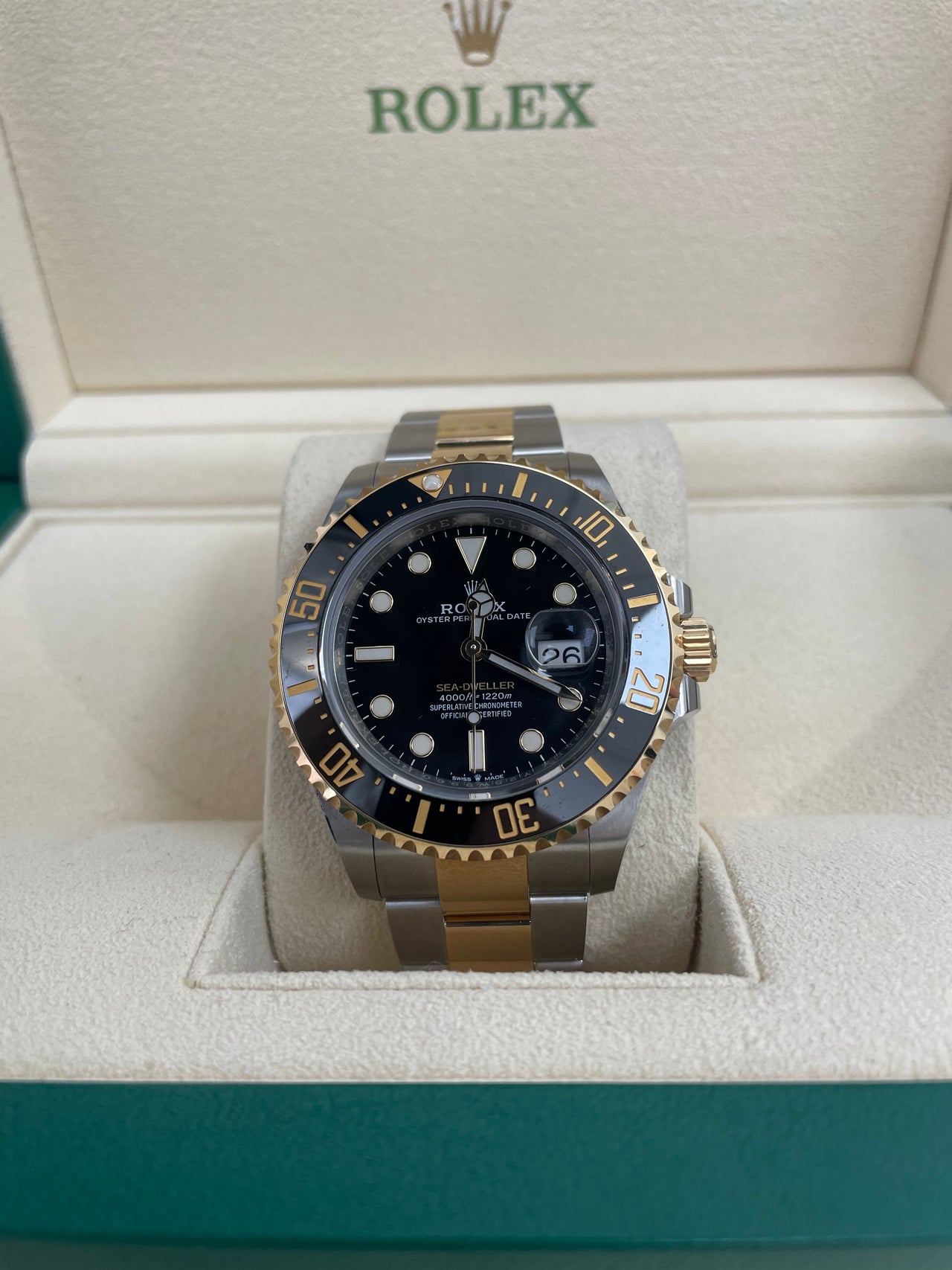 Rolex Sea-Dweller 43 mm Oystersteel and yellow gold 126603-0001 - Image 3