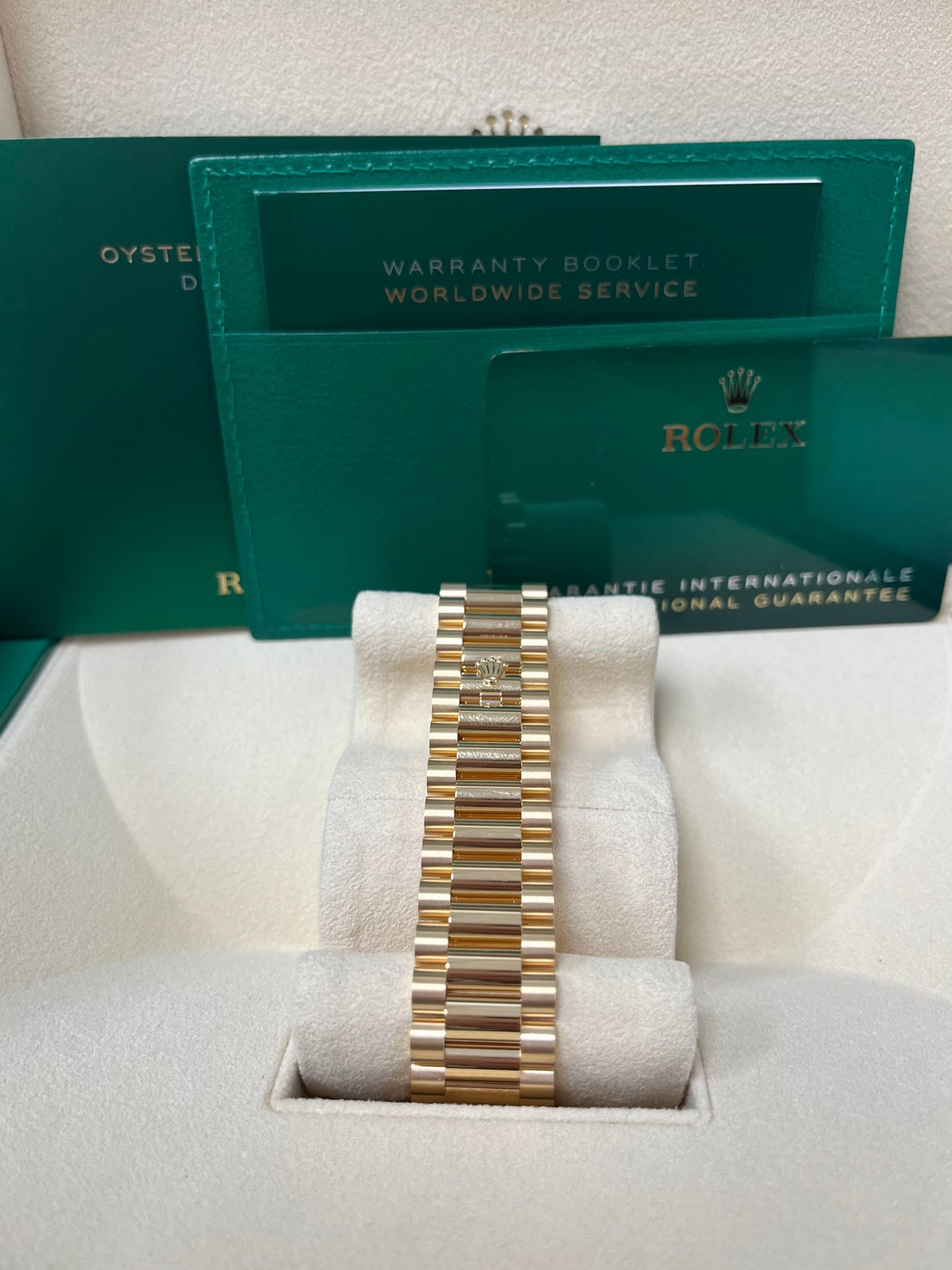 Rolex Day-Date 40 40 mm yellow gold 228238-0002 - Image 6