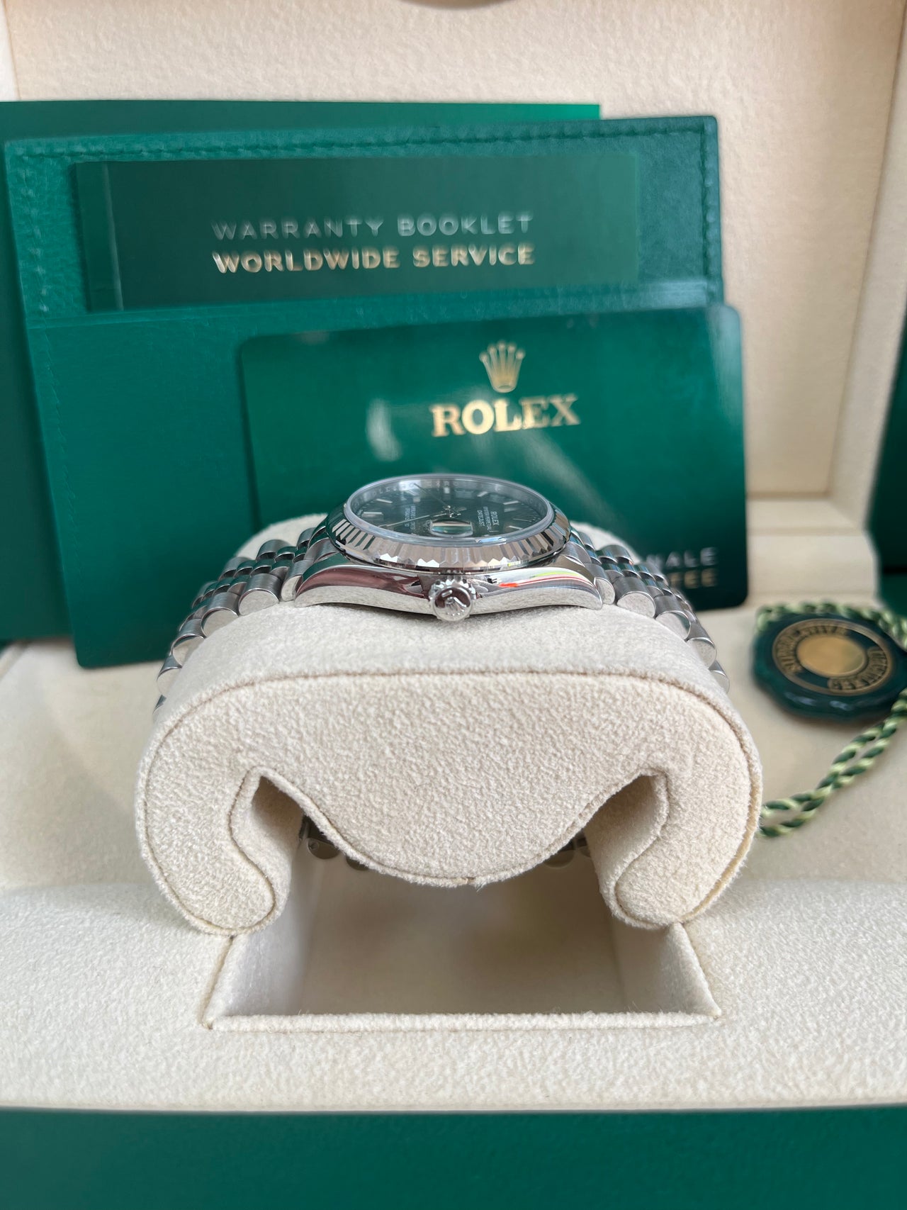 Rolex Datejust 31 Steel and White Gold Datejust 31 Fluted Bezel Mint Green Index Dial Jubilee Bracelet 278274 - Image 4