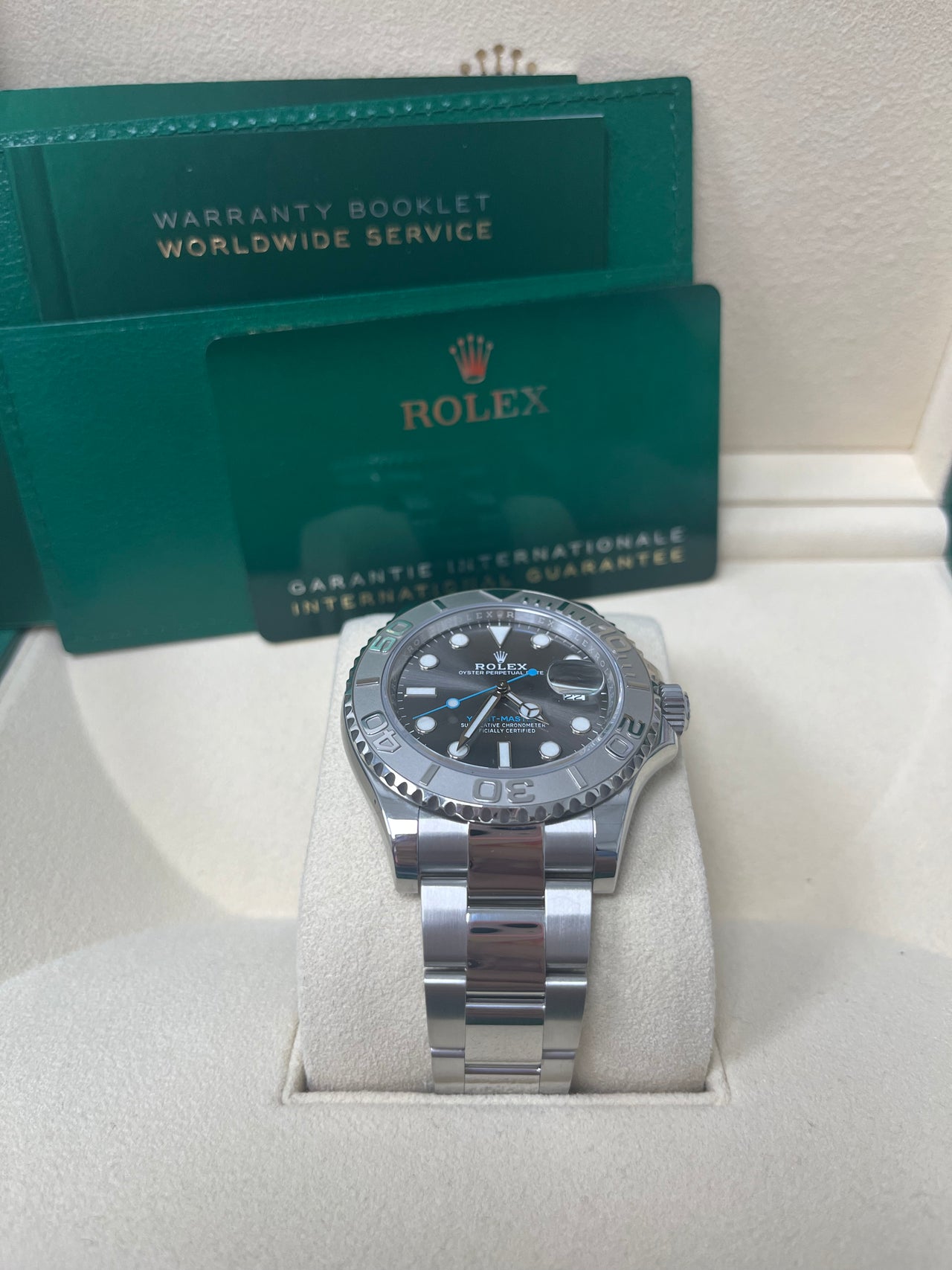 Rolex Yacht-Master 40 40 mm Oystersteel and platinum 126622-0001 - Image 3