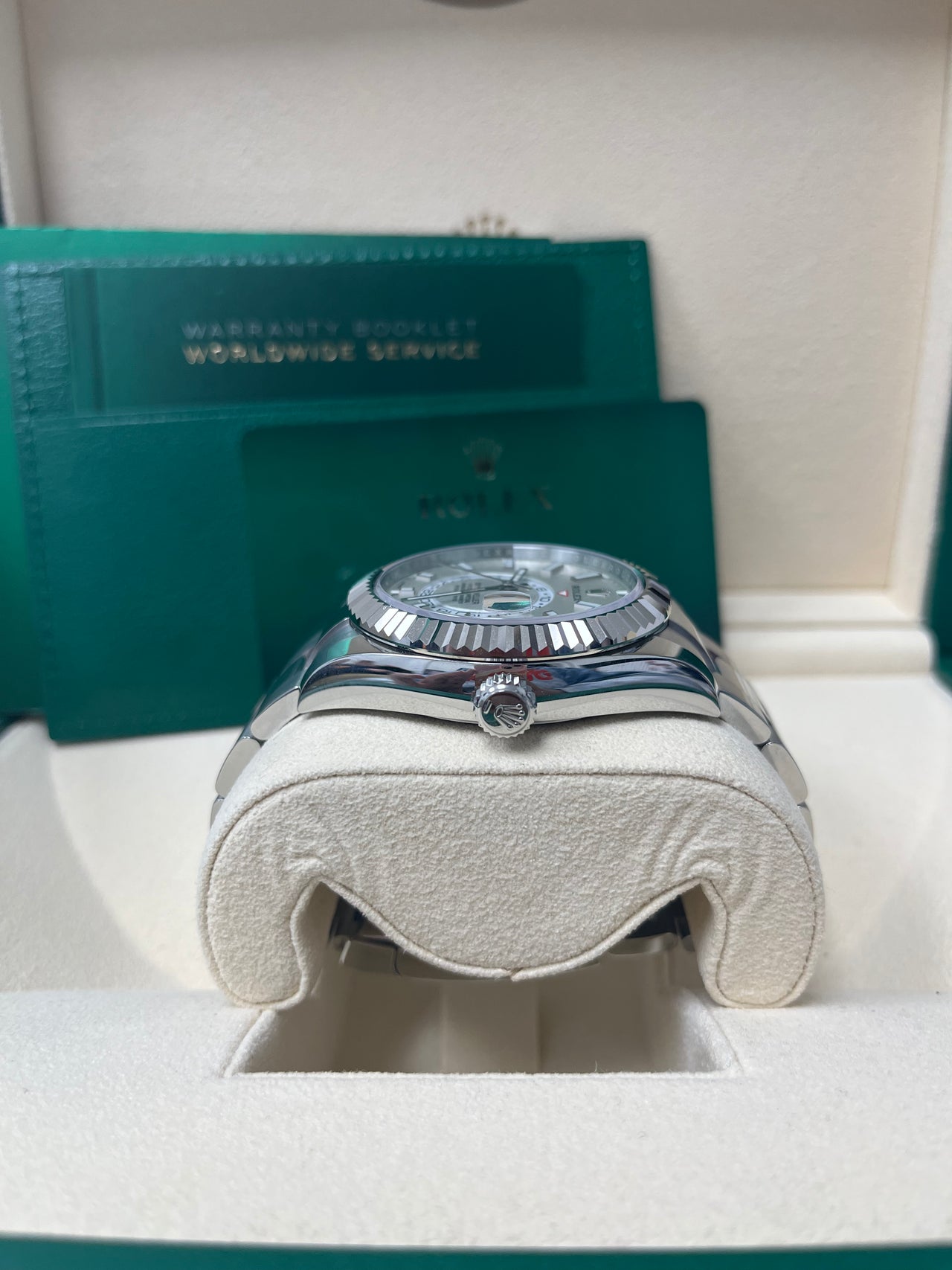 Rolex Sky-Dweller 42 mm Oystersteel and white gold 336934-0003 - Image 4