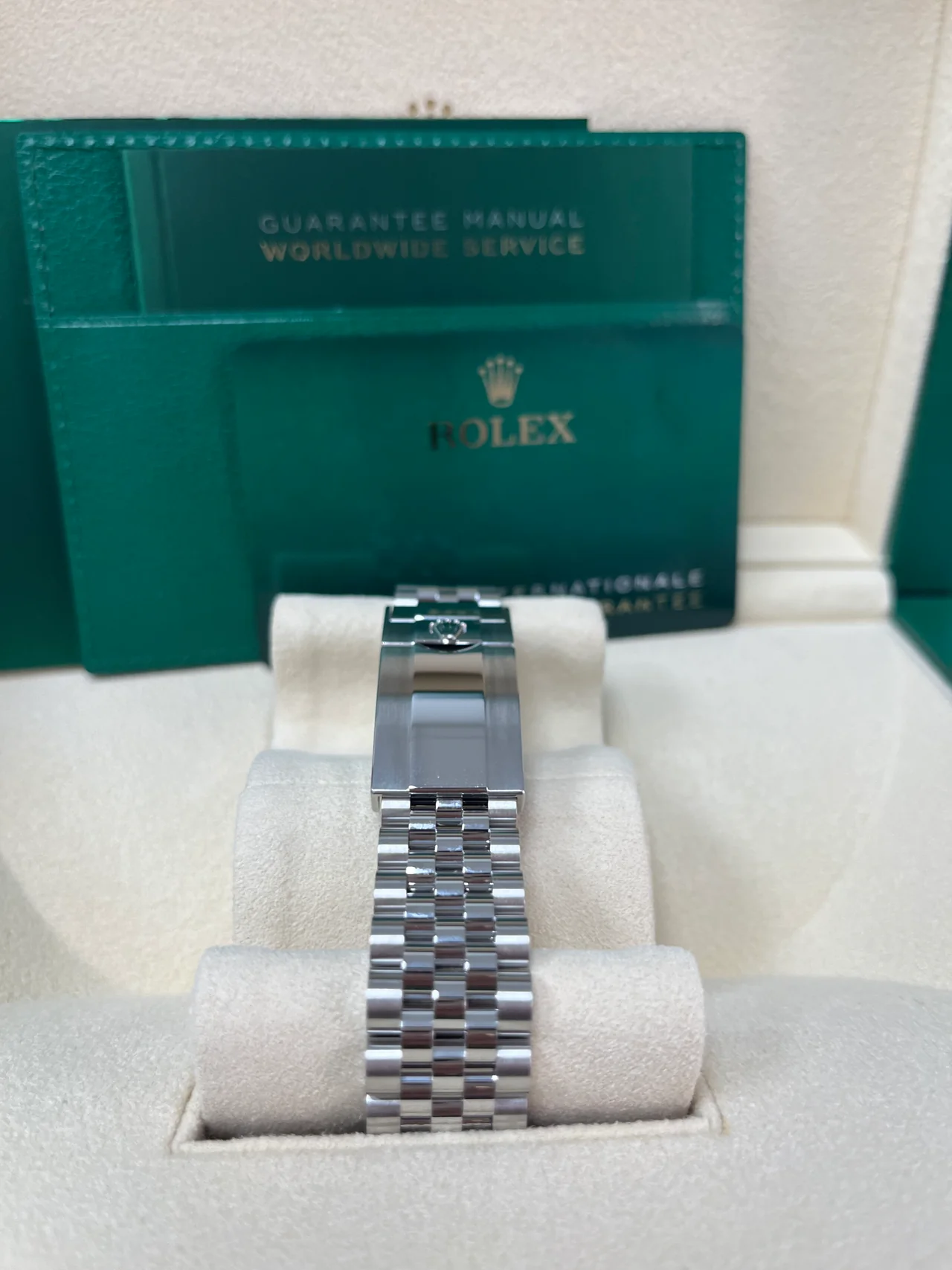 Rolex GMT-Master II 40 mm Oystersteel 126720vtnr-0002 - Image 7