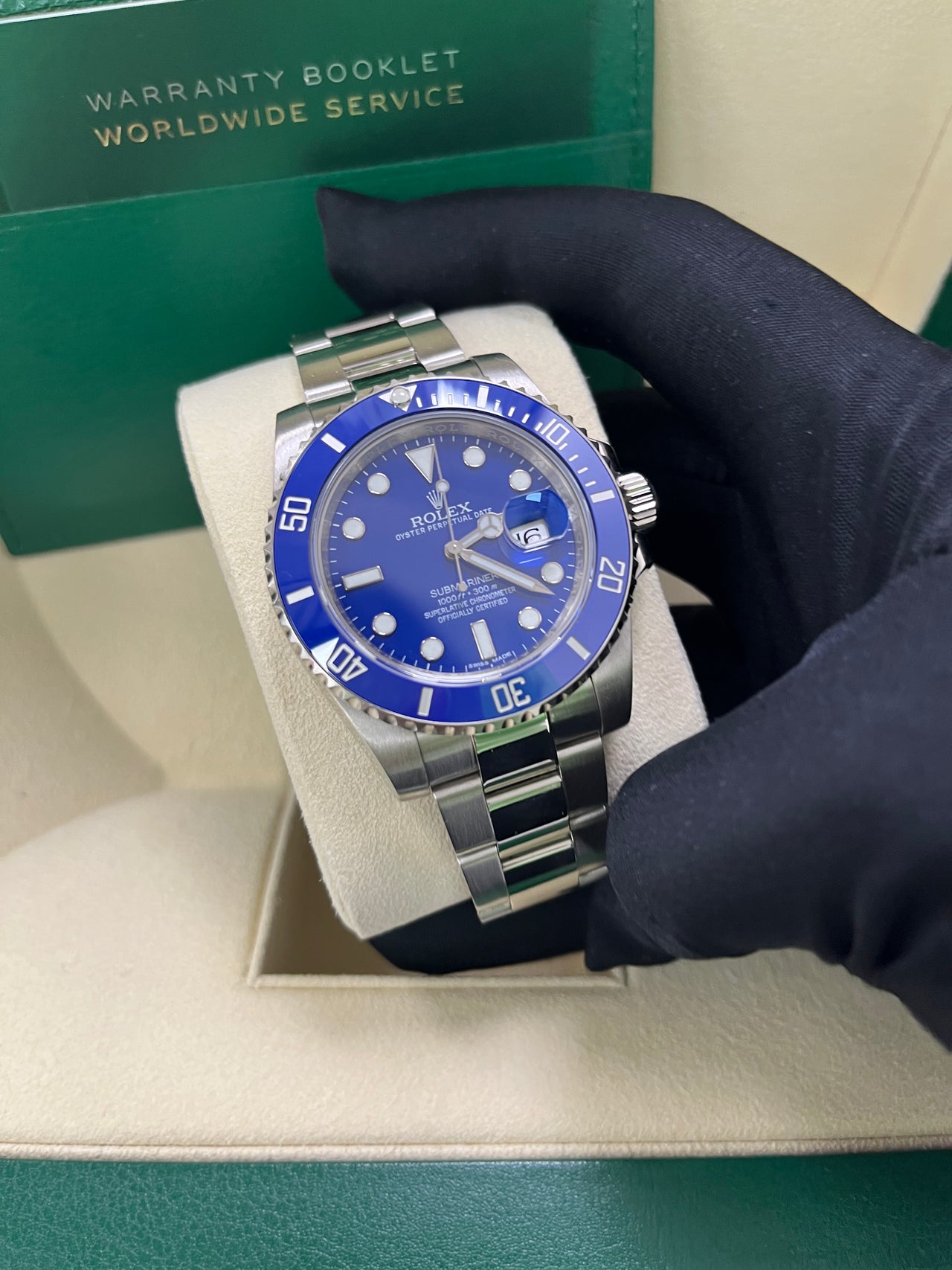 Rolex Submariner Date 40mm White Gold Blue Dial Smurf (Reference 116619LB) - Image 7
