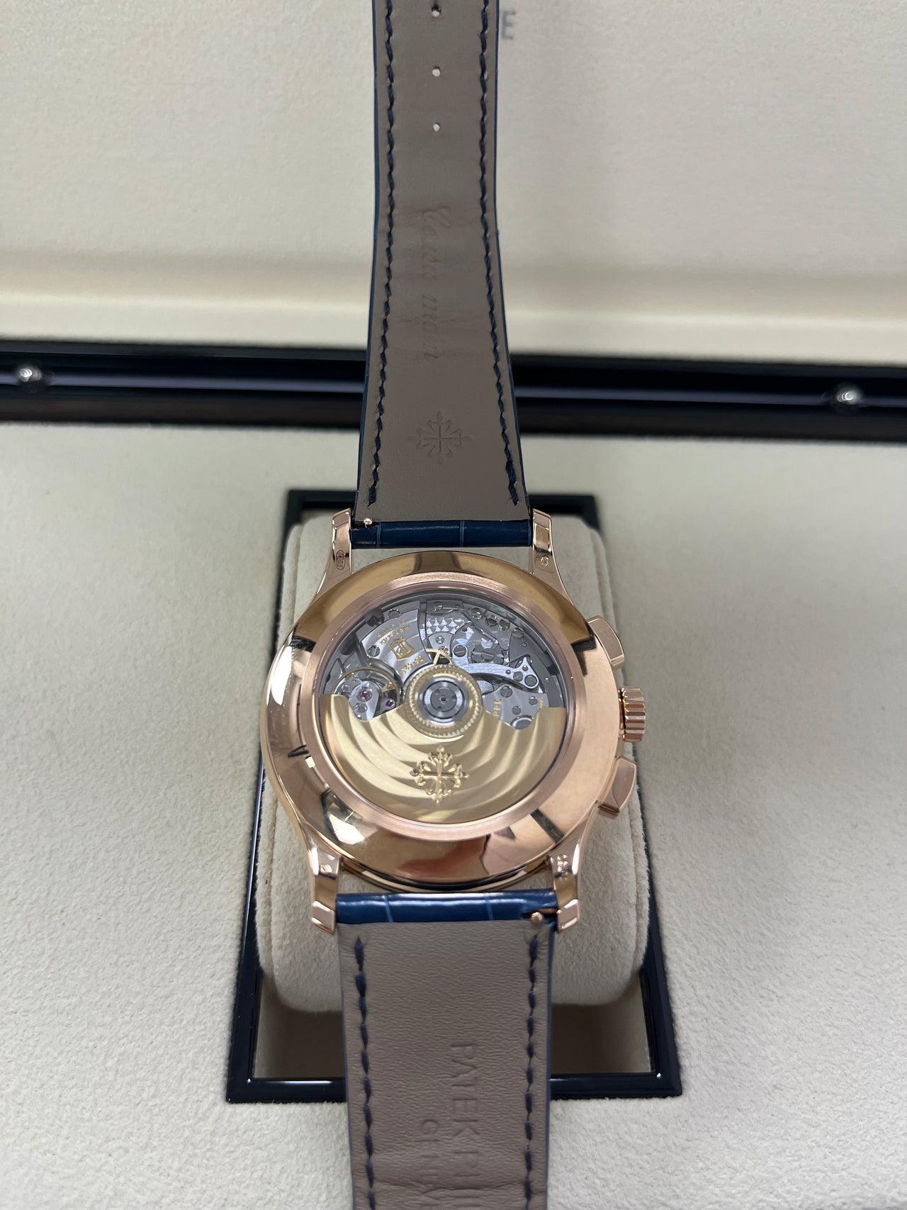 FLYBACK CHRONOGRAPH. ANNUAL CALENDAR. Rose gold 5905R-010 - Image 6