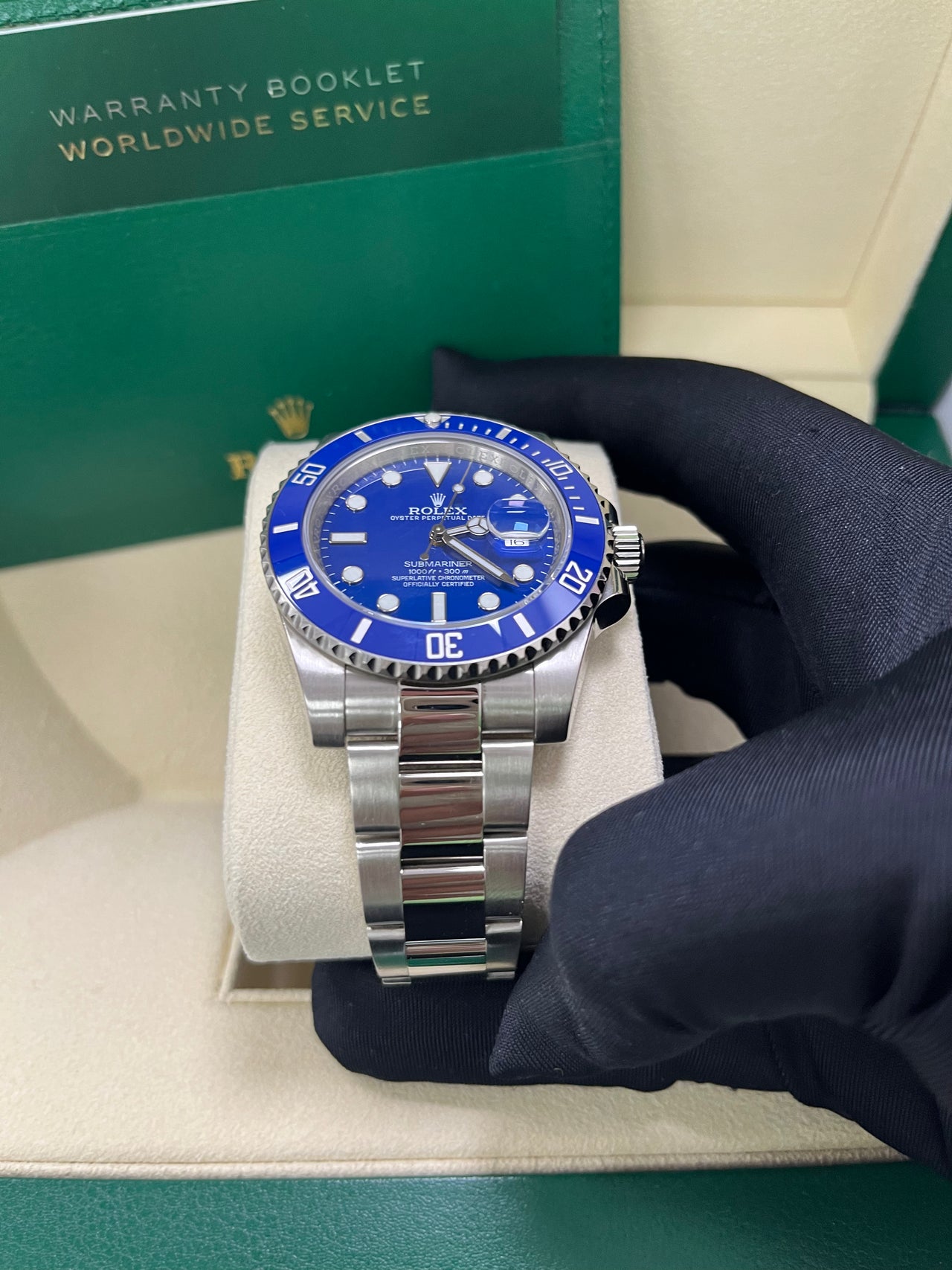 Rolex Submariner Date 40mm White Gold Blue Dial Smurf (Reference 116619LB) - Image 11