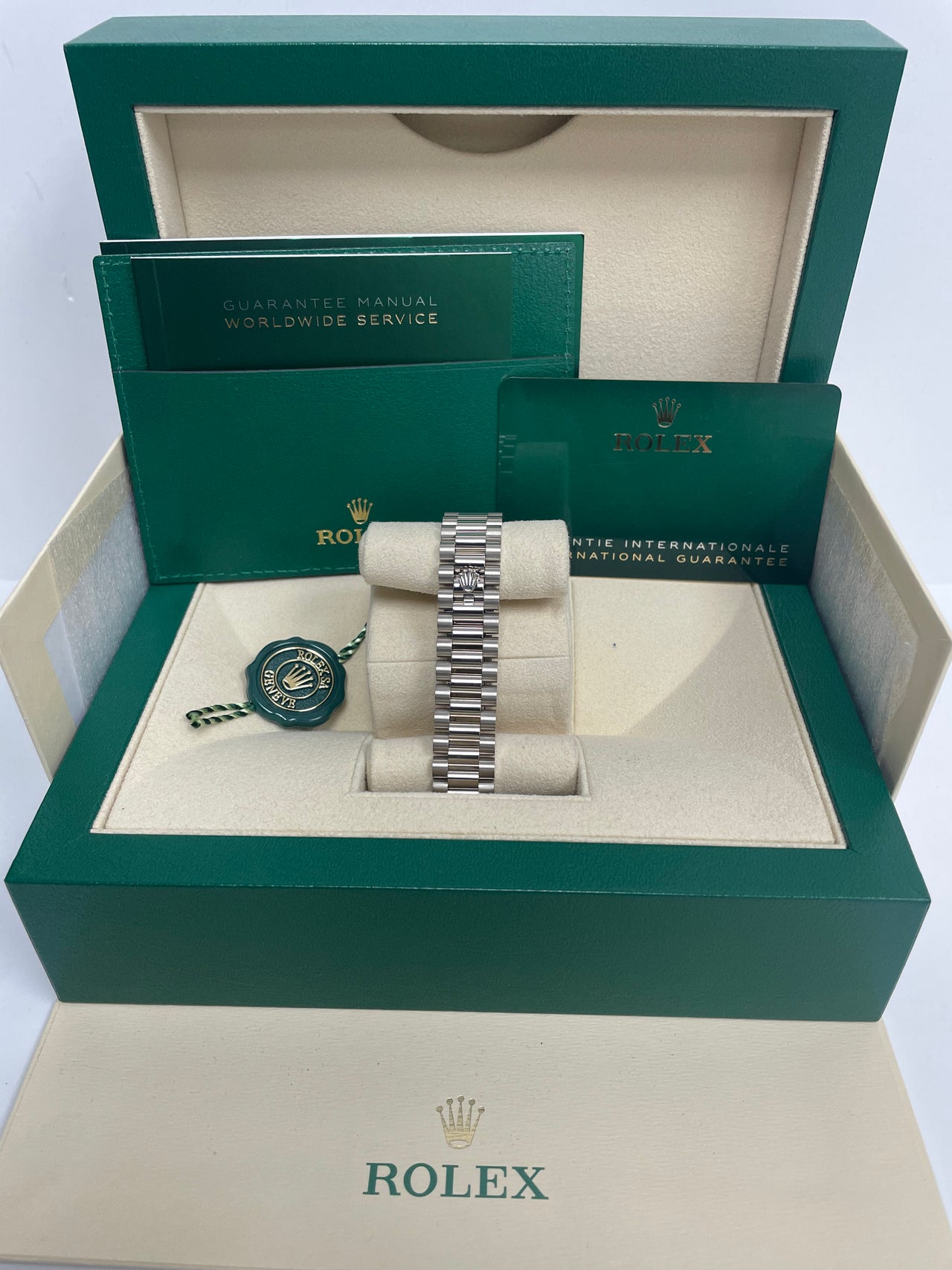 Rolex White Gold Datejust 31 Watch - Diamond Bezel - Mother-Of-Pearl Diamond Dial - President Bracelet (Reference #278289rbr) - Image 3